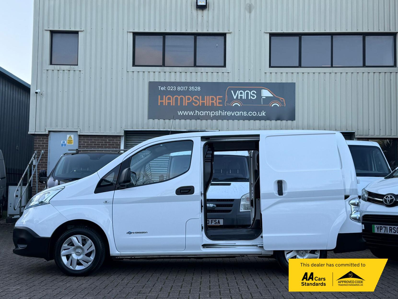 Nissan e-NV200 40kWh Acenta Panel Van 5dr Electric Auto SWB (Quick Charge) (109 ps)