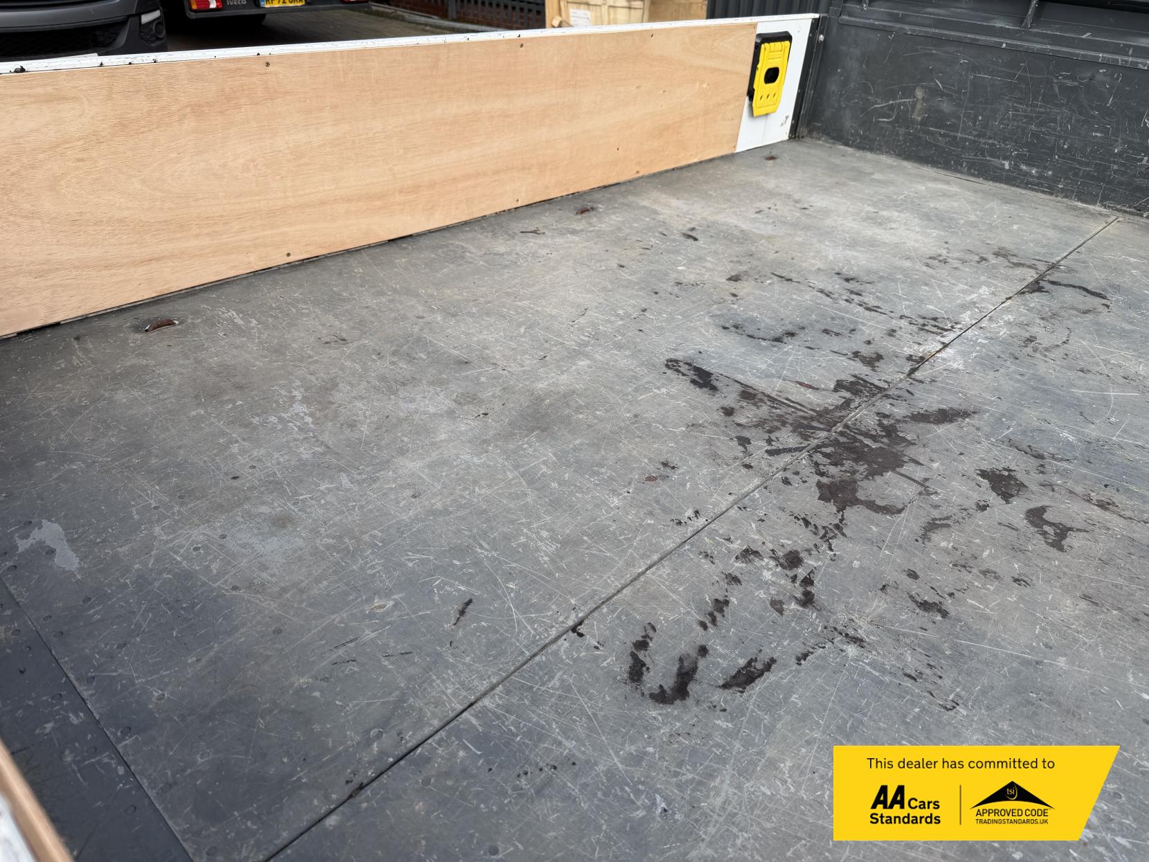 Ford Transit 2.0 350 EcoBlue Leader Tipper Double Cab 4dr Diesel Manual RWD L3 Euro 6 (s/s) (1-Way, 1-Stop) (130 ps)