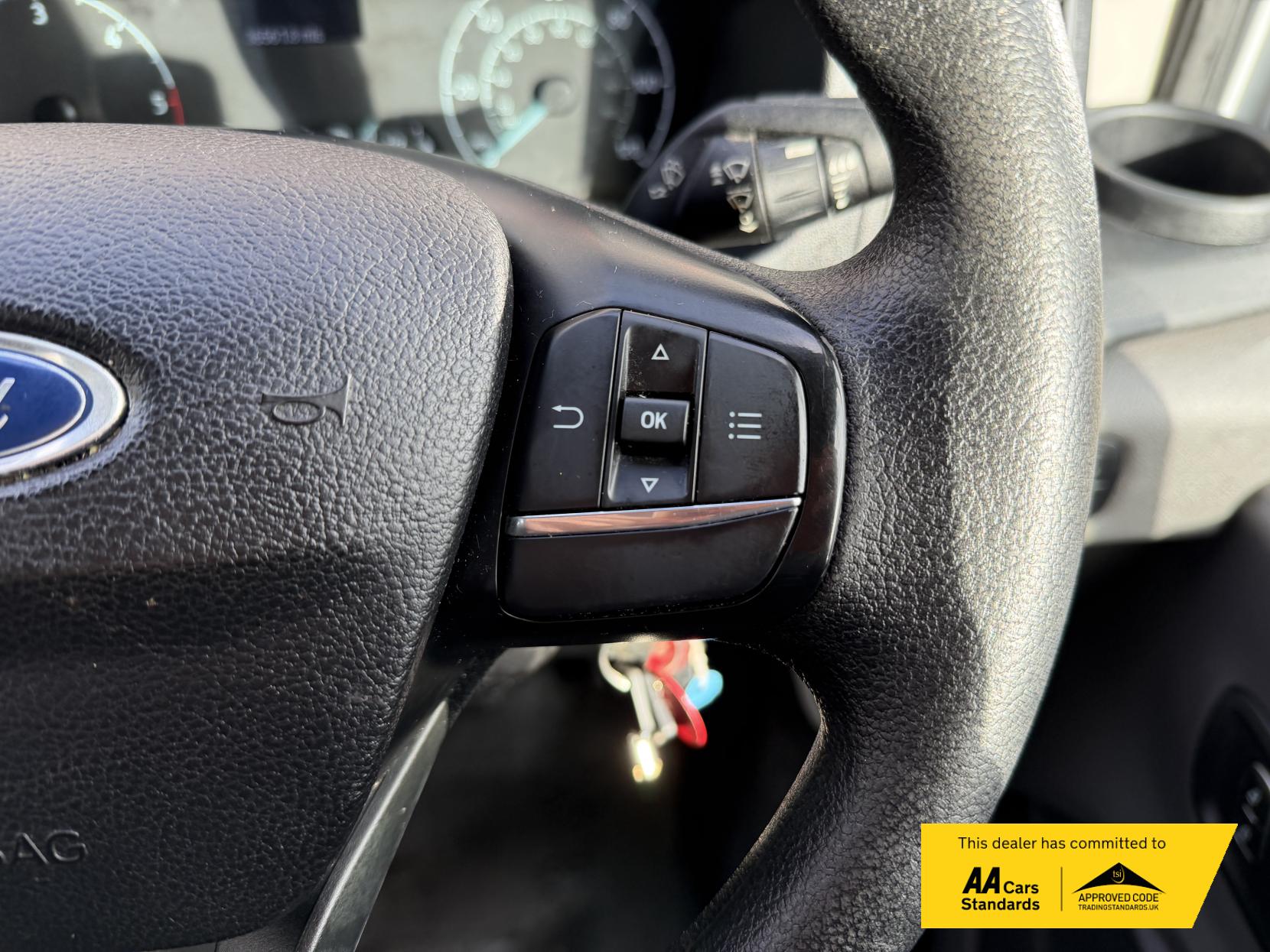 Ford Transit 2.0 350 EcoBlue Leader Tipper Double Cab 4dr Diesel Manual RWD L3 Euro 6 (s/s) (1-Way, 1-Stop) (130 ps)