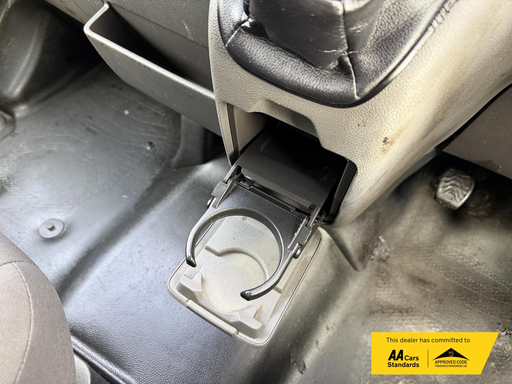 Ford Transit 2.0 350 EcoBlue Leader Tipper Double Cab 4dr Diesel Manual RWD L3 Euro 6 (s/s) (1-Way, 1-Stop) (130 ps)