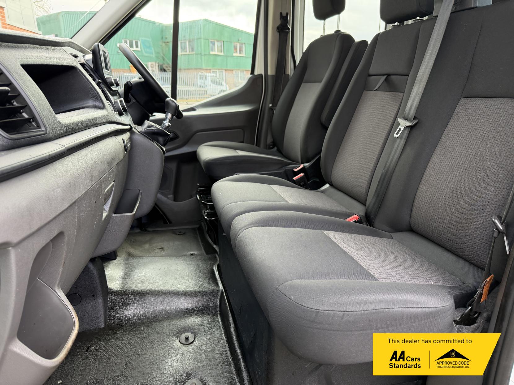 Ford Transit 2.0 350 EcoBlue Leader Tipper Double Cab 4dr Diesel Manual RWD L3 Euro 6 (s/s) (1-Way, 1-Stop) (130 ps)