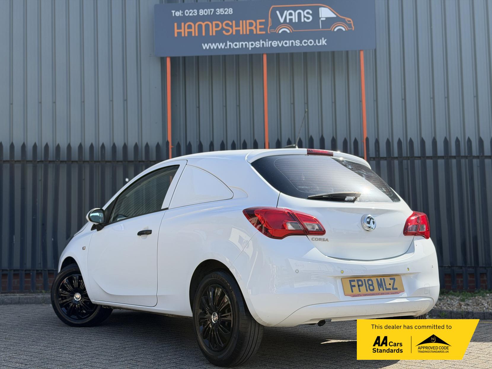 2018 Vauxhall Corsa Van 1.3 CDTi ecoFLEX Car Derived Van 3dr Diesel Manual FWD L1 H1 (s/s) Start/Stop (94 g/km, 94 bhp) - Thumbnail 4