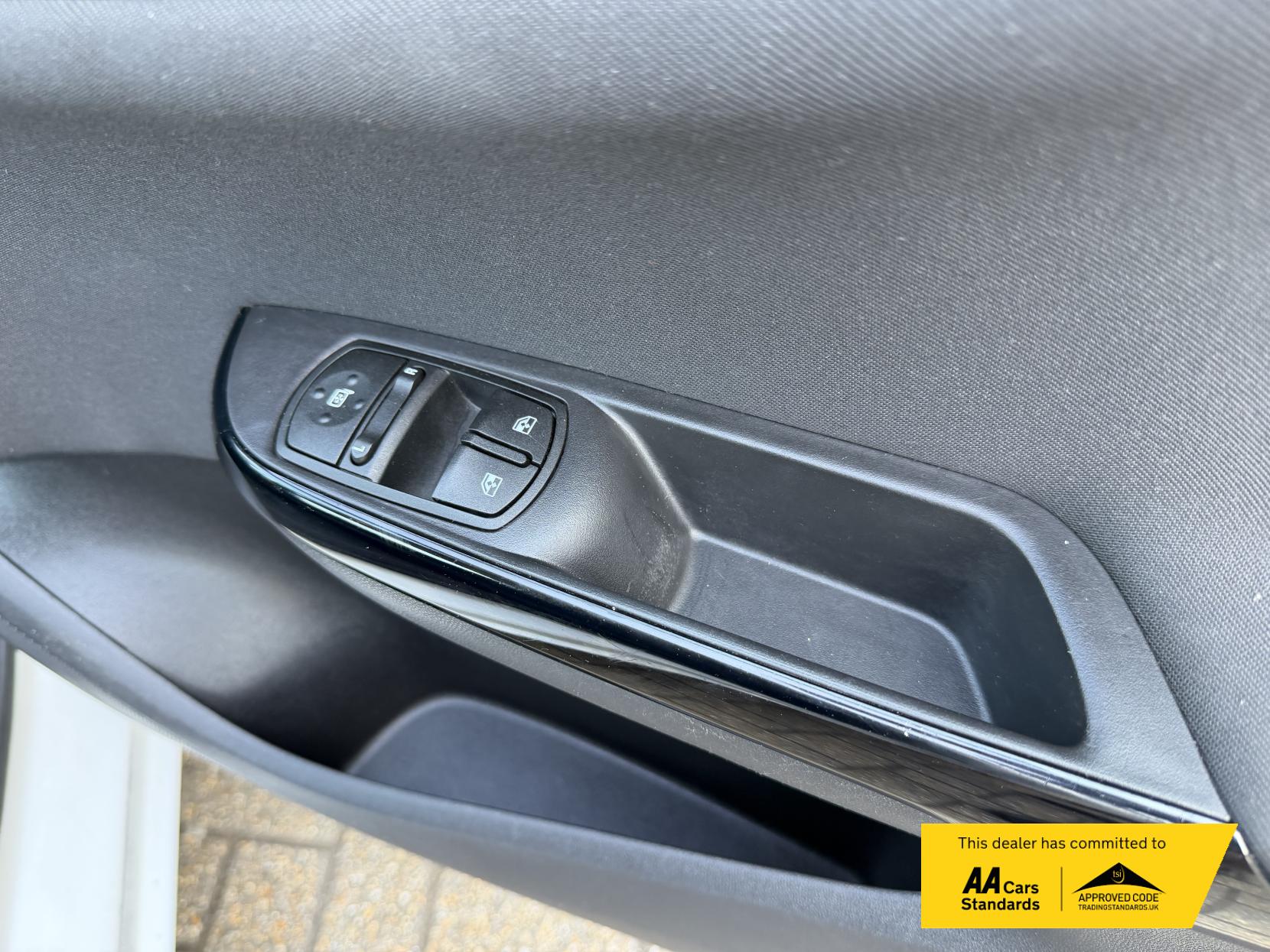2018 Vauxhall Corsa Van 1.3 CDTi ecoFLEX Car Derived Van 3dr Diesel Manual FWD L1 H1 (s/s) Start/Stop (94 g/km, 94 bhp) - Thumbnail 31