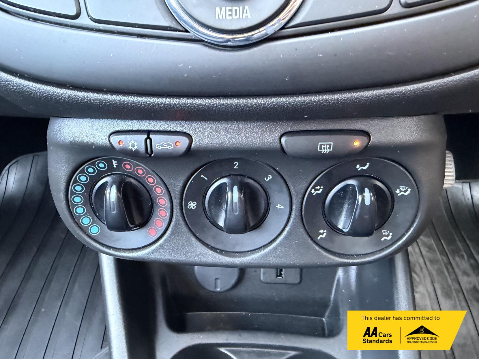 2018 Vauxhall Corsa Van 1.3 CDTi ecoFLEX Car Derived Van 3dr Diesel Manual FWD L1 H1 (s/s) Start/Stop (94 g/km, 94 bhp) - Thumbnail 24