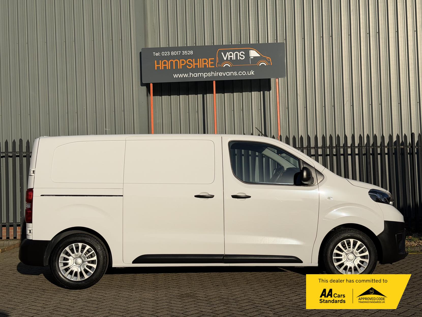 Toyota ProAce 1.5D Icon Medium Panel Van 6dr Diesel Manual MWB Euro 6 (s/s) (120 bhp)