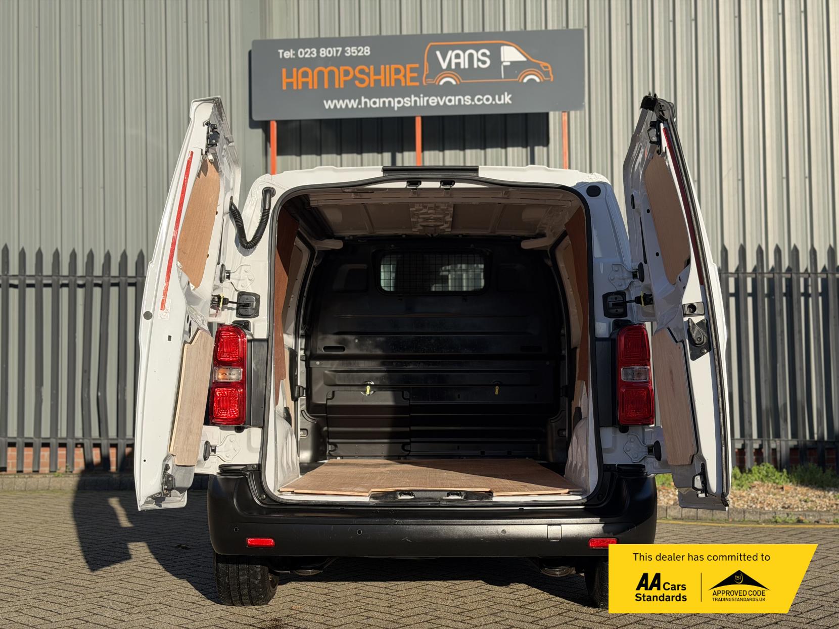 Toyota ProAce 1.5D Icon Medium Panel Van 6dr Diesel Manual MWB Euro 6 (s/s) (120 bhp)