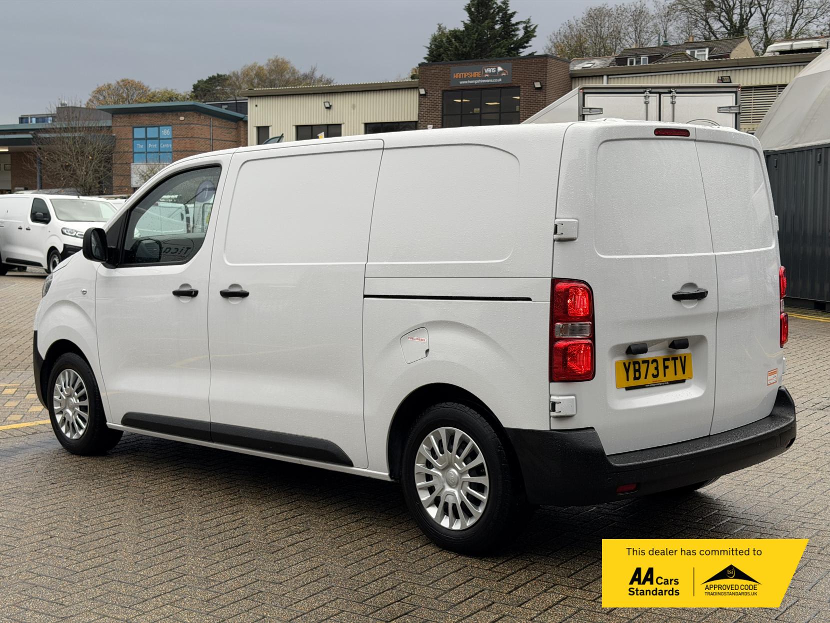 Toyota ProAce 1.5D Icon Medium Panel Van 6dr Diesel Manual MWB Euro 6 (s/s) (120 bhp)