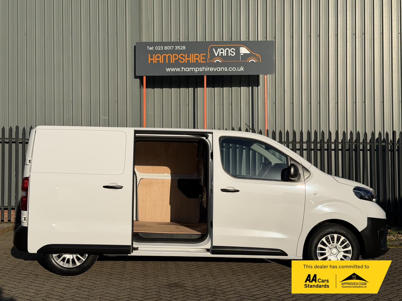 Toyota ProAce 1.5D Icon Medium Panel Van 6dr Diesel Manual MWB Euro 6 (s/s) (120 bhp)