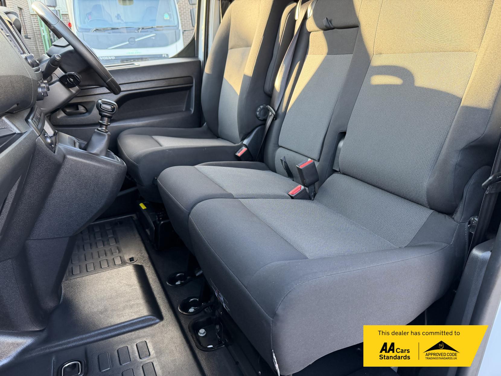 Toyota ProAce 1.5D Icon Medium Panel Van 6dr Diesel Manual MWB Euro 6 (s/s) (120 bhp)