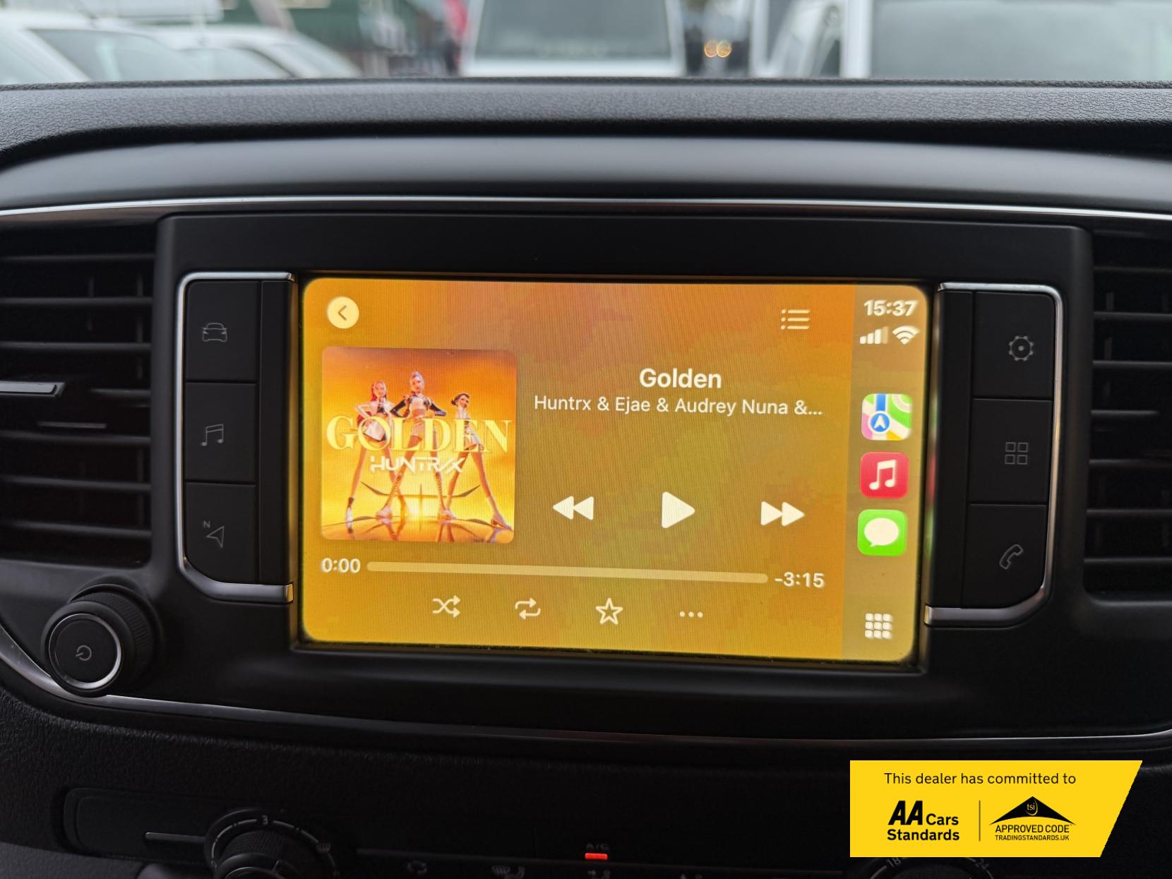 Vauxhall Vivaro 2.0 Turbo D 3100 Sportive Panel Van 5dr Diesel Auto L2 H1 Euro 6 (s/s) (120 ps)