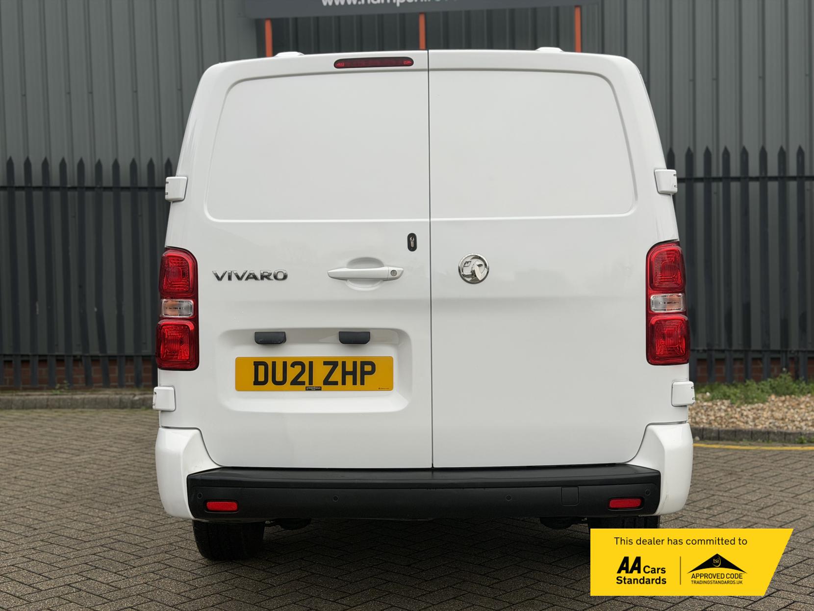 Vauxhall Vivaro 2.0 Turbo D 3100 Sportive Panel Van 5dr Diesel Auto L2 H1 Euro 6 (s/s) (120 ps)
