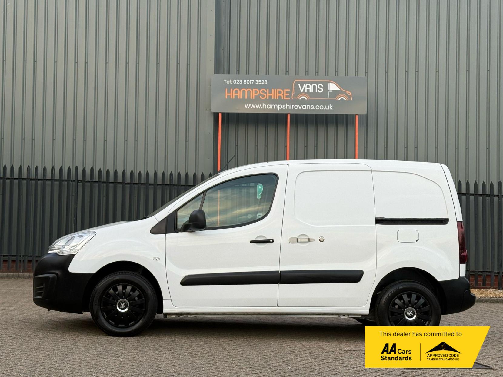 Peugeot Partner 1.6 HDi 850 Professional Panel Van 4dr Diesel Manual L1 (132 g/km, 90 bhp)