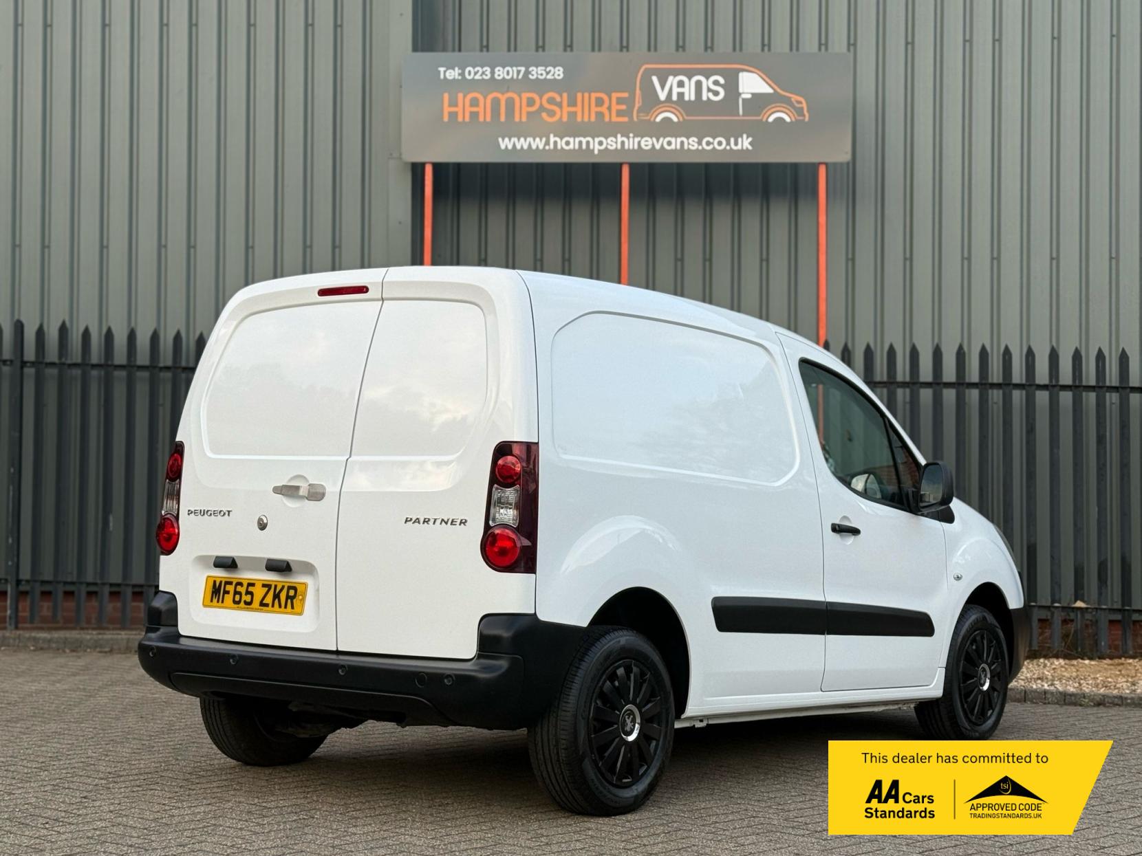 Peugeot Partner 1.6 HDi 850 Professional Panel Van 4dr Diesel Manual L1 (132 g/km, 90 bhp)