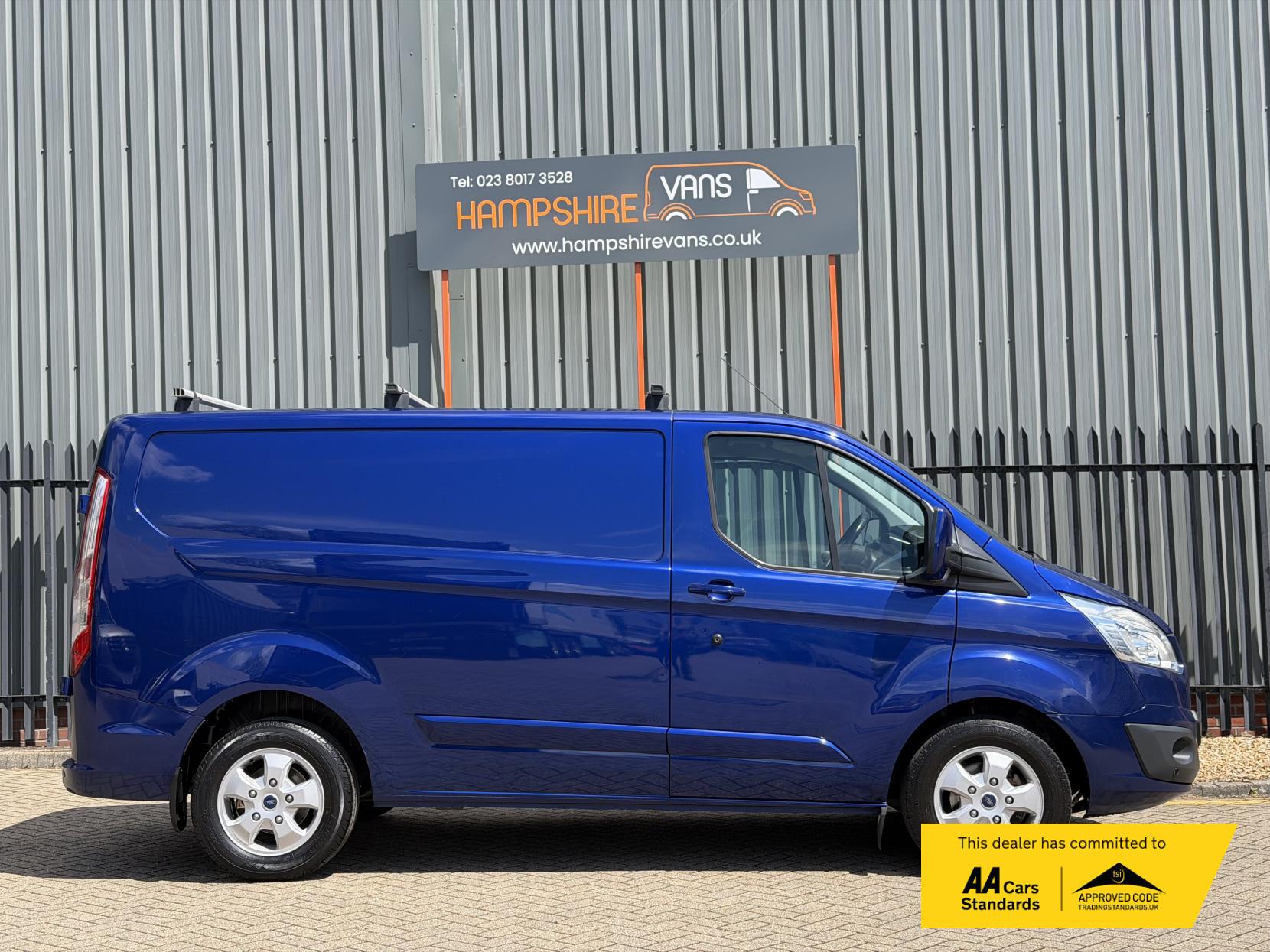 2017 Ford Transit Custom 2.0 TDCi 270 Limited Panel Van 5dr Diesel Manual L1 H1 (157 g/km, 128 bhp) - Thumbnail 5