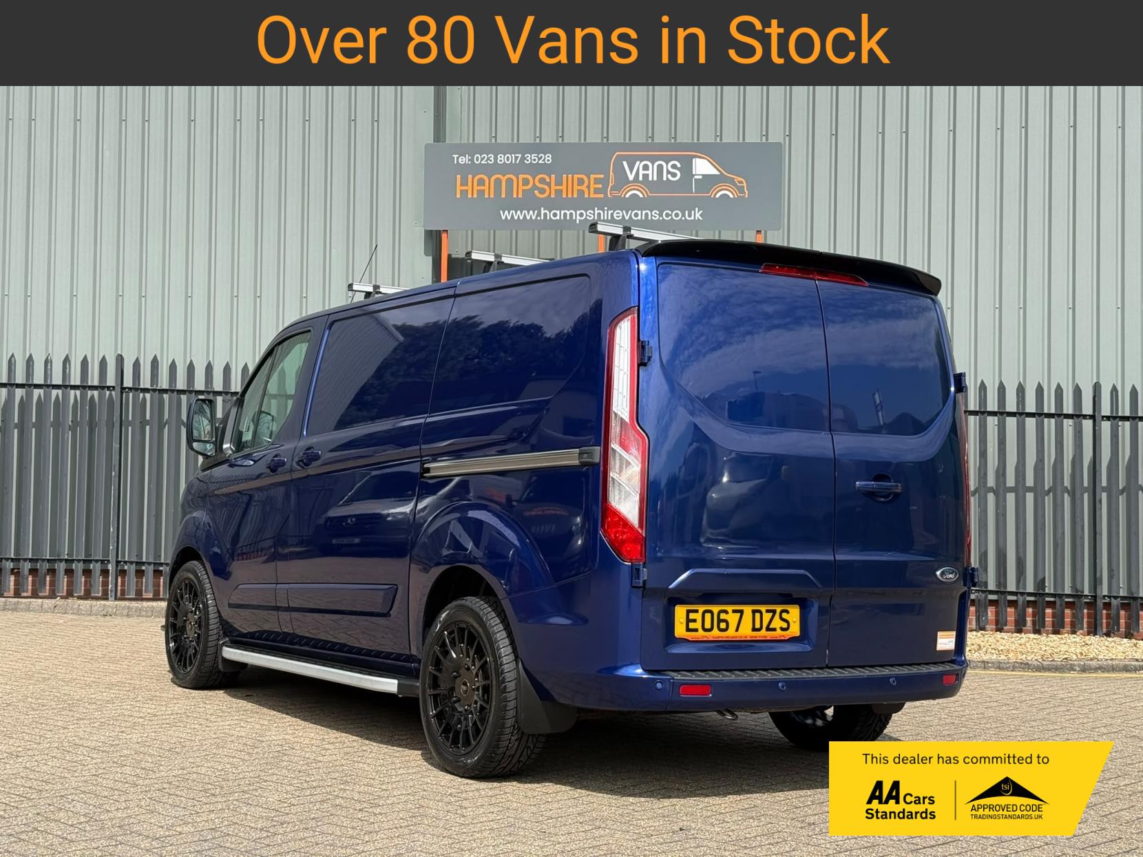 2017 Ford Transit Custom 2.0 TDCi 270 Limited Panel Van 5dr Diesel Manual L1 H1 (157 g/km, 128 bhp) - Thumbnail 4