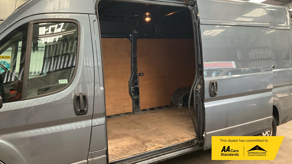 Fiat Ducato 2.3 MultiJetII 35 Panel Van 5dr Diesel Manual L H2 Euro 6 (130 ps)