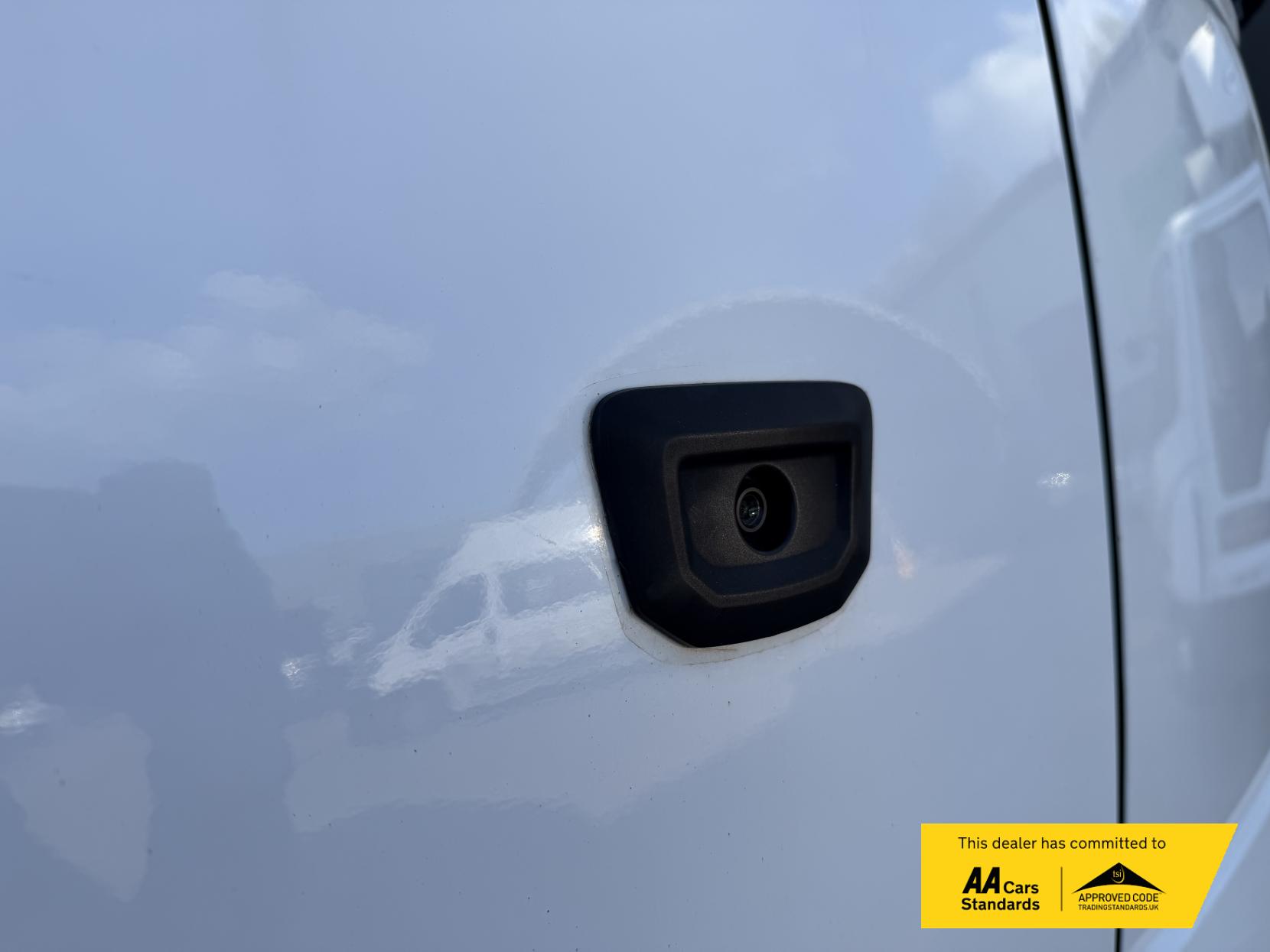 Ford Transit Custom 2.0 300 EcoBlue Limited Panel Van 5dr Diesel Manual L1 H1 Euro 6 (s/s) (130 ps)