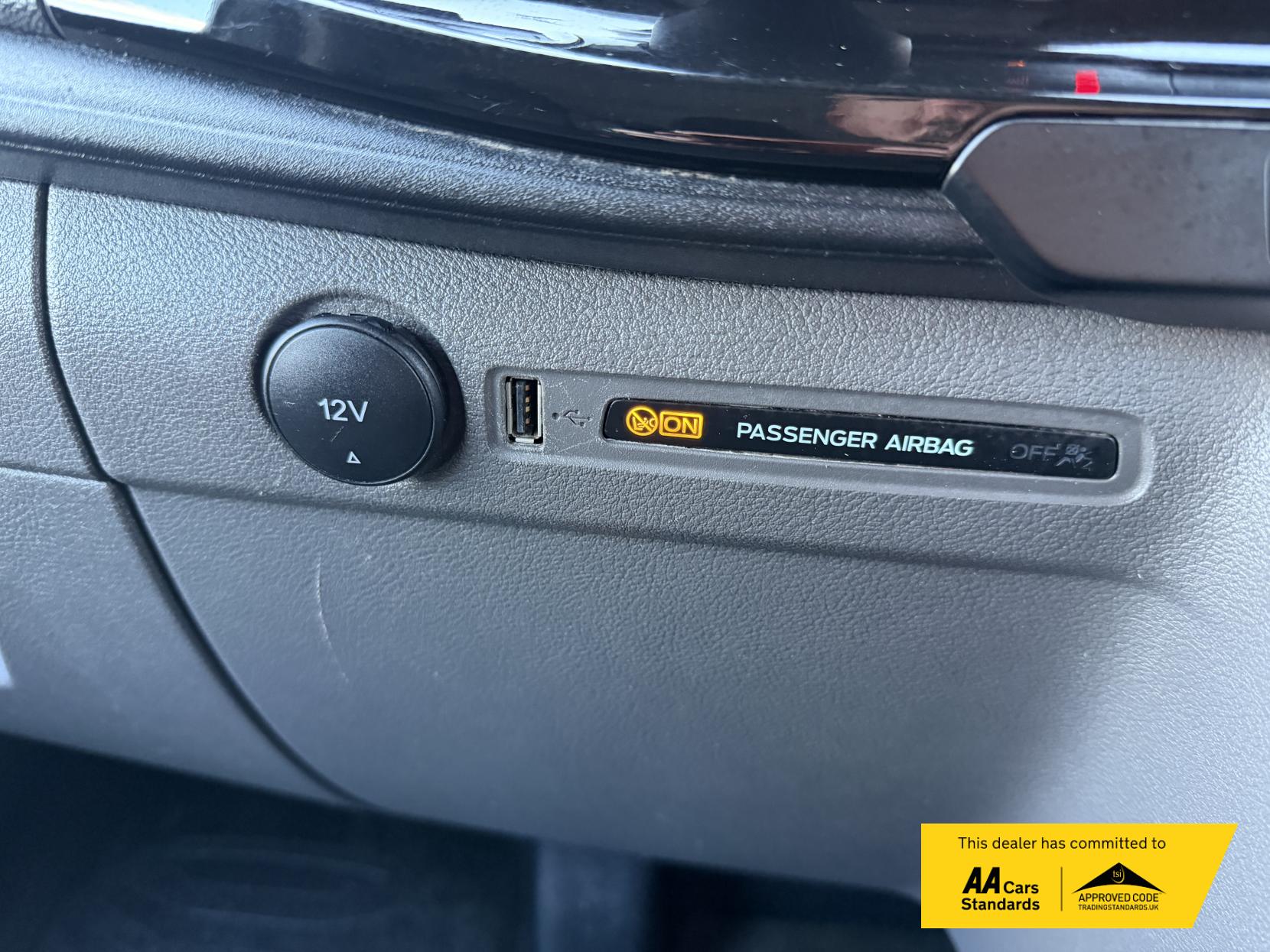 Ford Transit Custom 2.0 300 EcoBlue Limited Panel Van 5dr Diesel Manual L1 H1 Euro 6 (s/s) (130 ps)