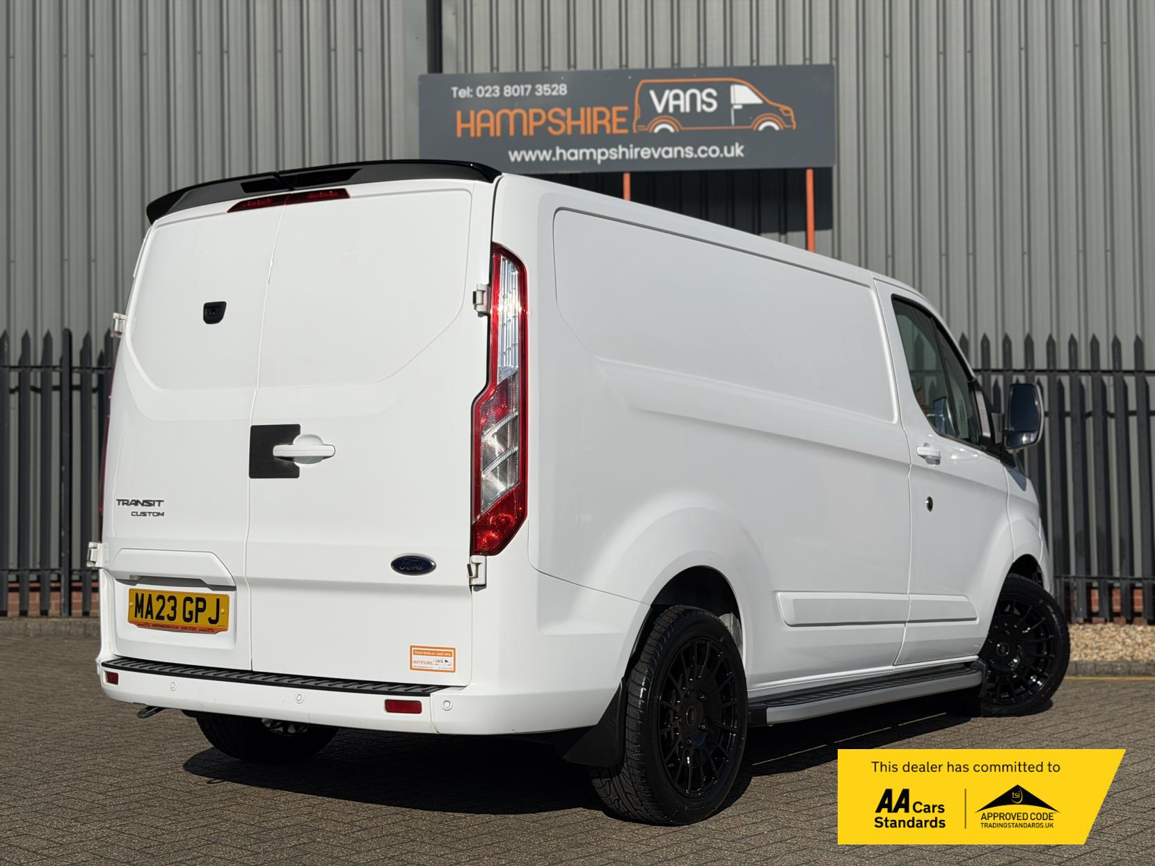 Ford Transit Custom 2.0 300 EcoBlue Limited Panel Van 5dr Diesel Manual L1 H1 Euro 6 (s/s) (130 ps)