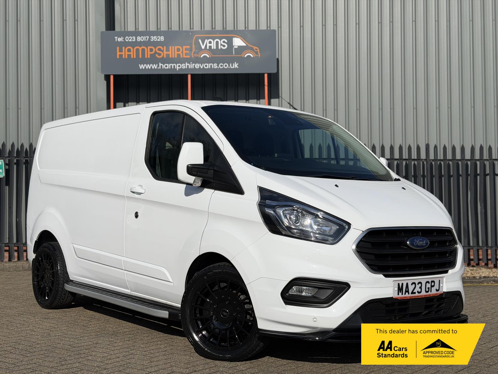 Ford Transit Custom 2.0 300 EcoBlue Limited Panel Van 5dr Diesel Manual L1 H1 Euro 6 (s/s) (130 ps)