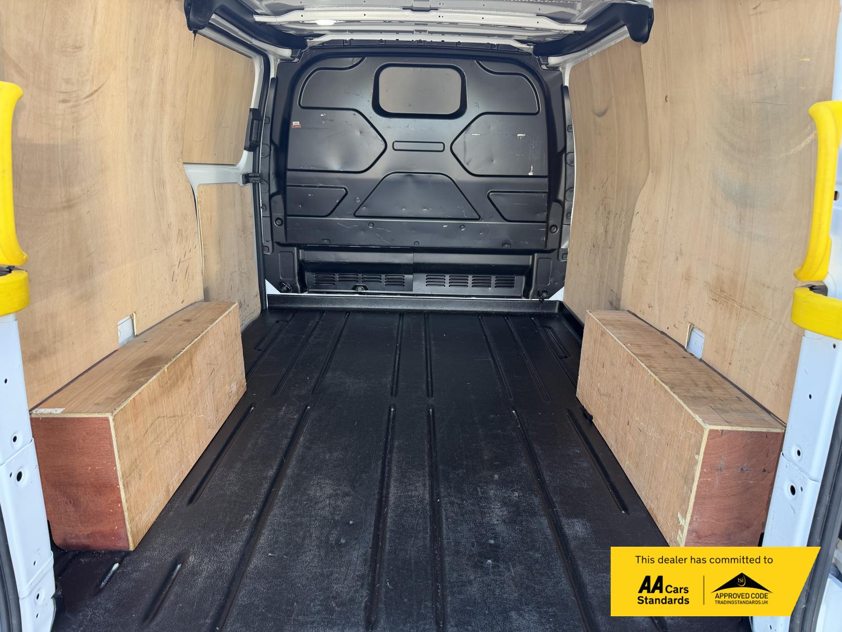 Ford Transit Custom 2.0 300 EcoBlue Limited Panel Van 5dr Diesel Manual L1 H1 Euro 6 (s/s) (130 ps)