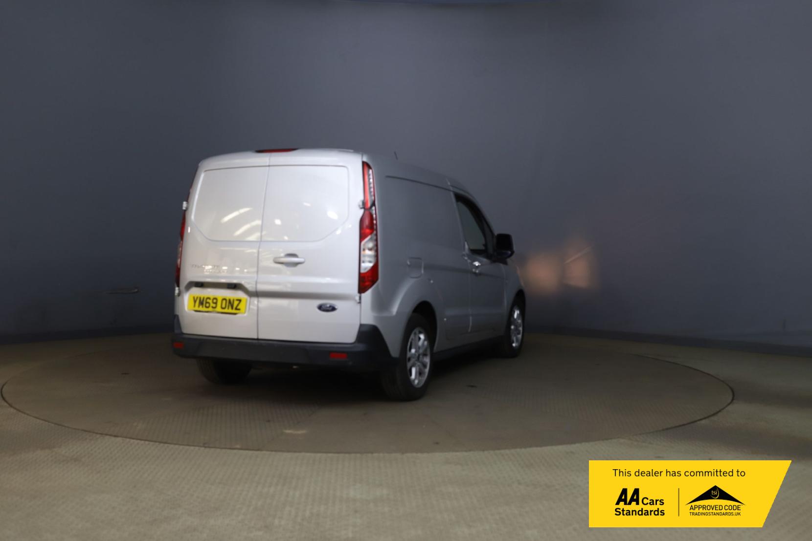Ford Transit Connect 1.5 200 EcoBlue Limited Panel Van 5dr Diesel Manual L1 Euro 6 (s/s) (120 ps)