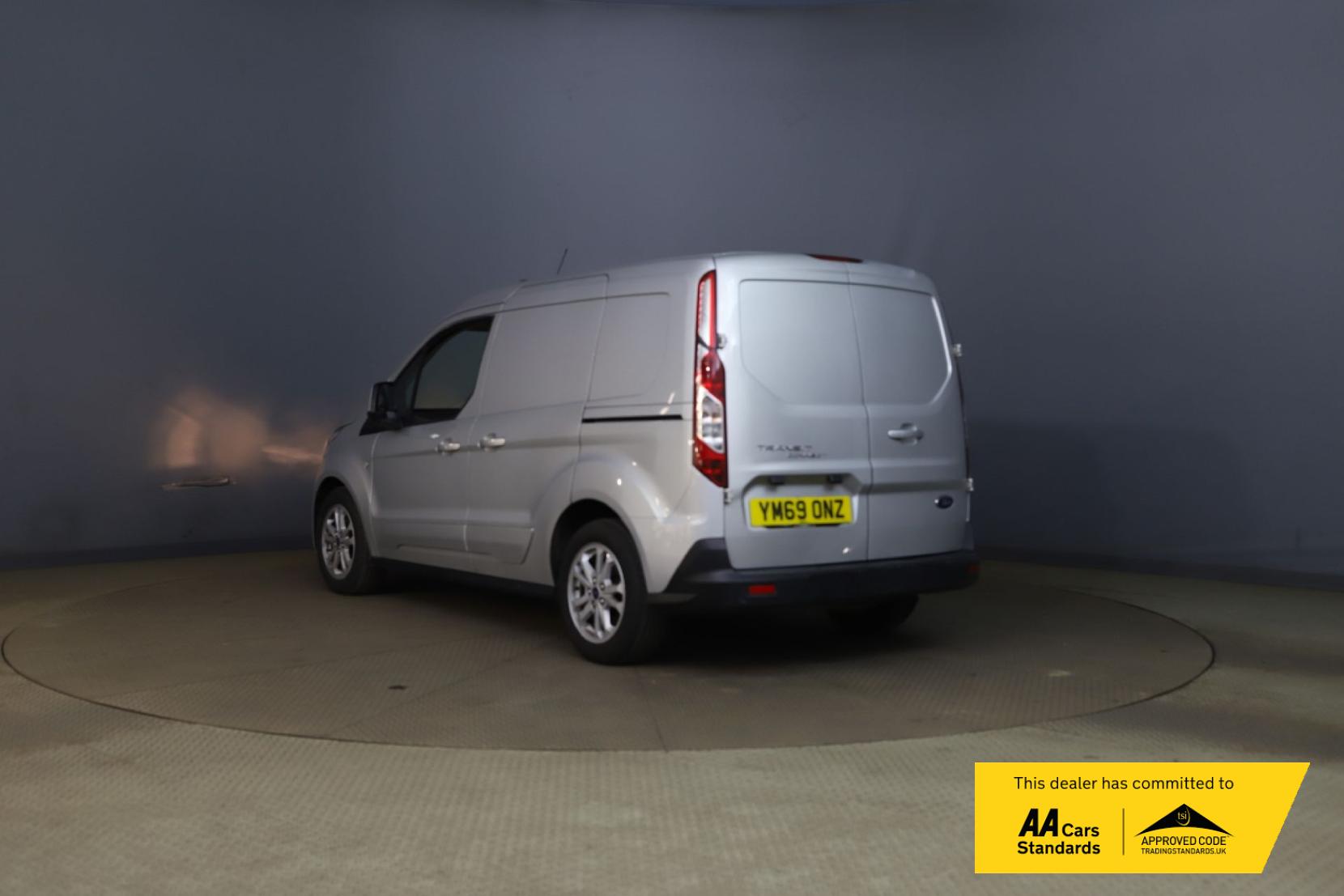 Ford Transit Connect 1.5 200 EcoBlue Limited Panel Van 5dr Diesel Manual L1 Euro 6 (s/s) (120 ps)