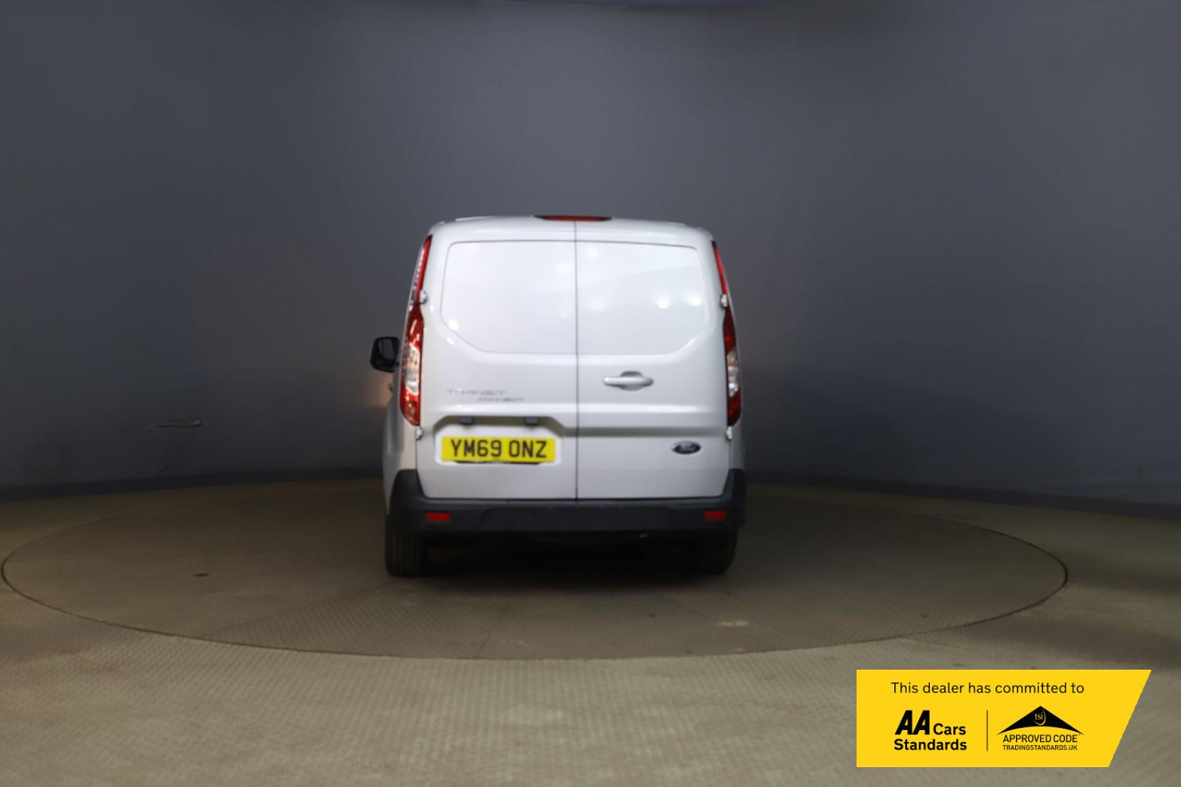 Ford Transit Connect 1.5 200 EcoBlue Limited Panel Van 5dr Diesel Manual L1 Euro 6 (s/s) (120 ps)