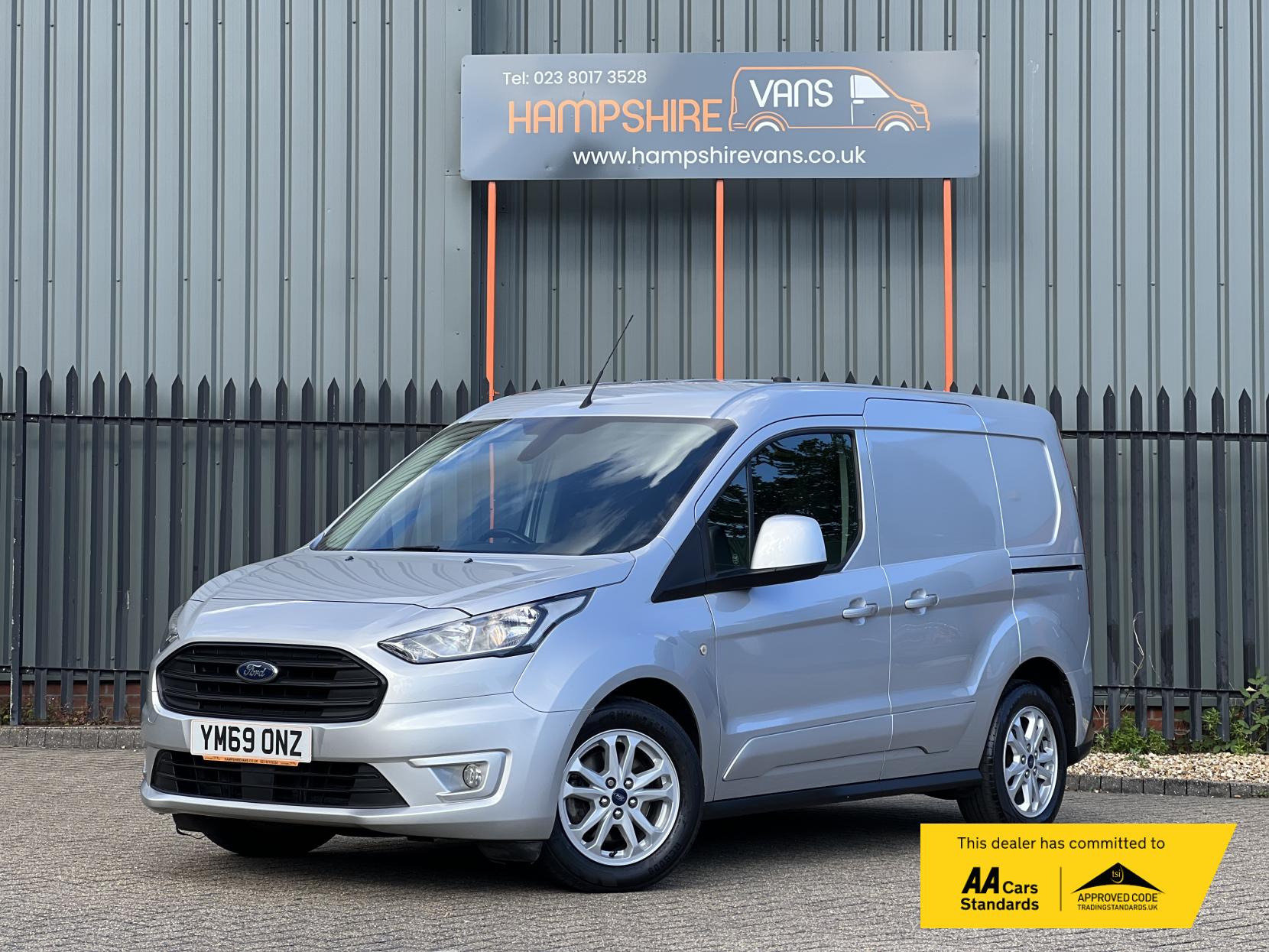Ford Transit Connect 1.5 200 EcoBlue Limited Panel Van 5dr Diesel Manual L1 Euro 6 (s/s) (120 ps)