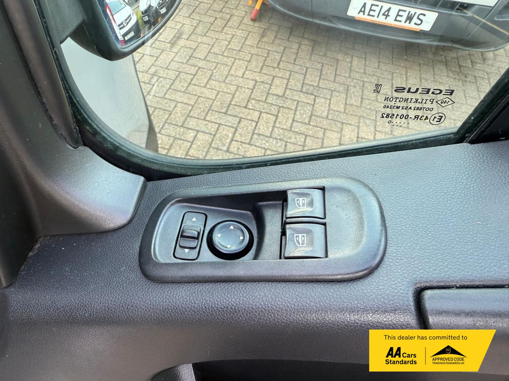 Vauxhall Movano 2.3 CDTi 3500 BiTurbo Edition Panel Van 5dr Diesel Manual FWD L2 H2 Euro 6 (135 ps)