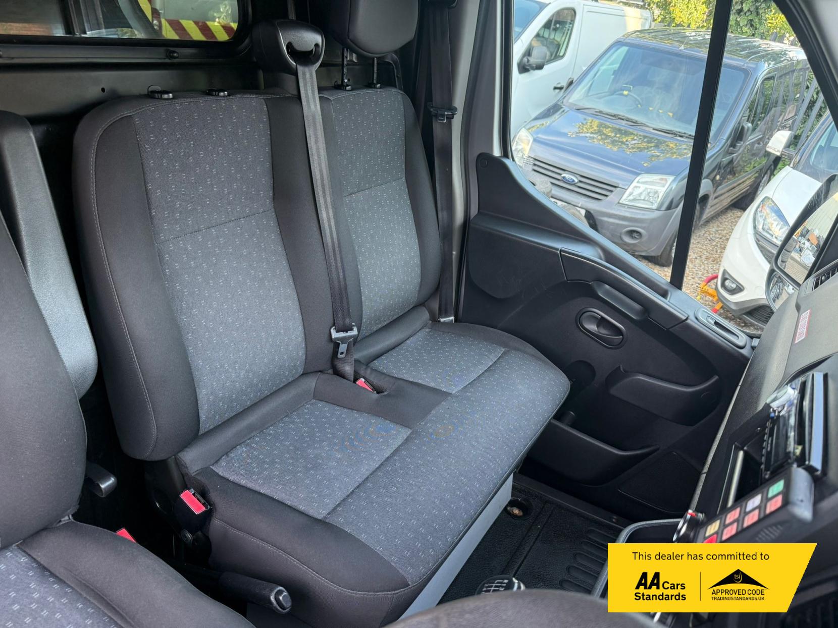 Vauxhall Movano 2.3 CDTi 3500 BiTurbo Edition Panel Van 5dr Diesel Manual FWD L2 H2 Euro 6 (135 ps)