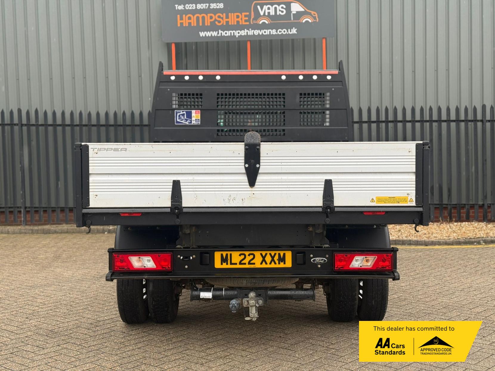 Ford Transit 2.0 350 EcoBlue Leader Tipper 2dr Diesel Manual RWD L3 Euro 6 (s/s) (1-Stop, Tool Pod) (130 ps)