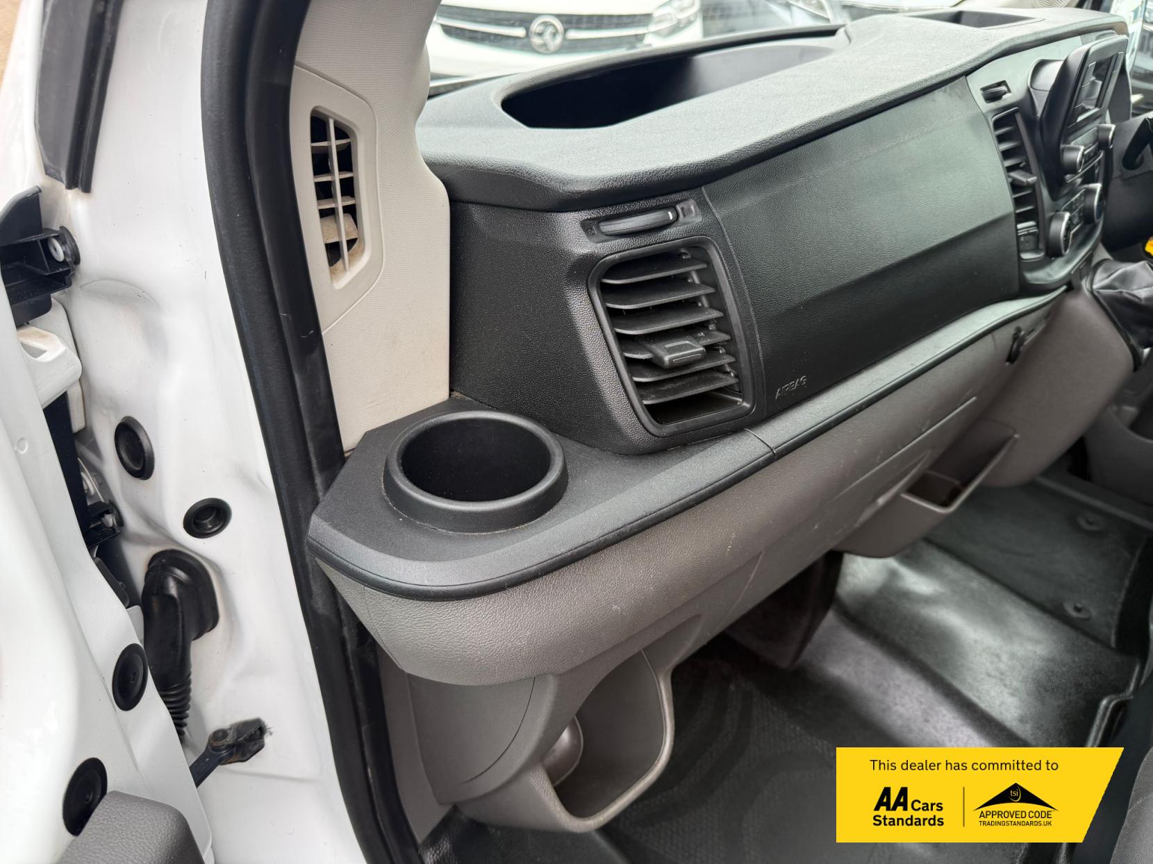 Ford Transit 2.0 350 EcoBlue Leader Tipper 2dr Diesel Manual RWD L3 Euro 6 (s/s) (1-Stop, Tool Pod) (130 ps)