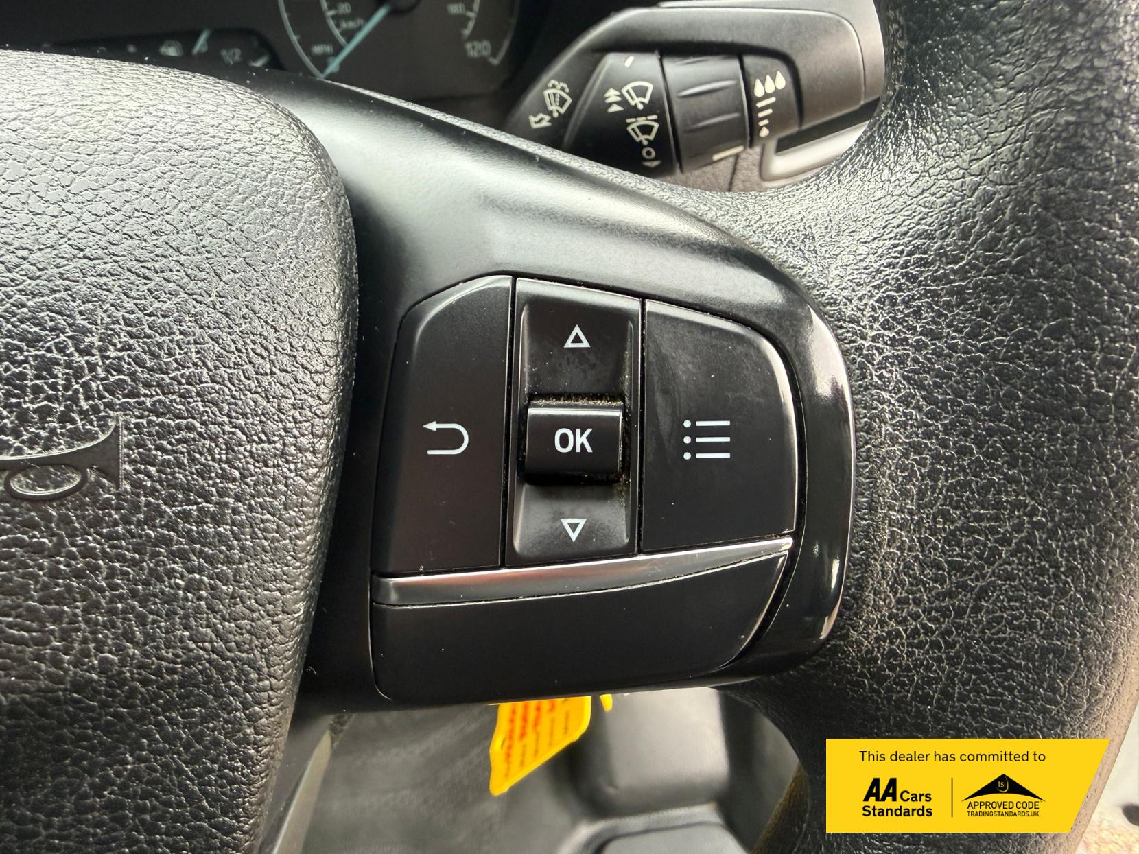 Ford Transit 2.0 350 EcoBlue Leader Tipper 2dr Diesel Manual RWD L3 Euro 6 (s/s) (1-Stop, Tool Pod) (130 ps)