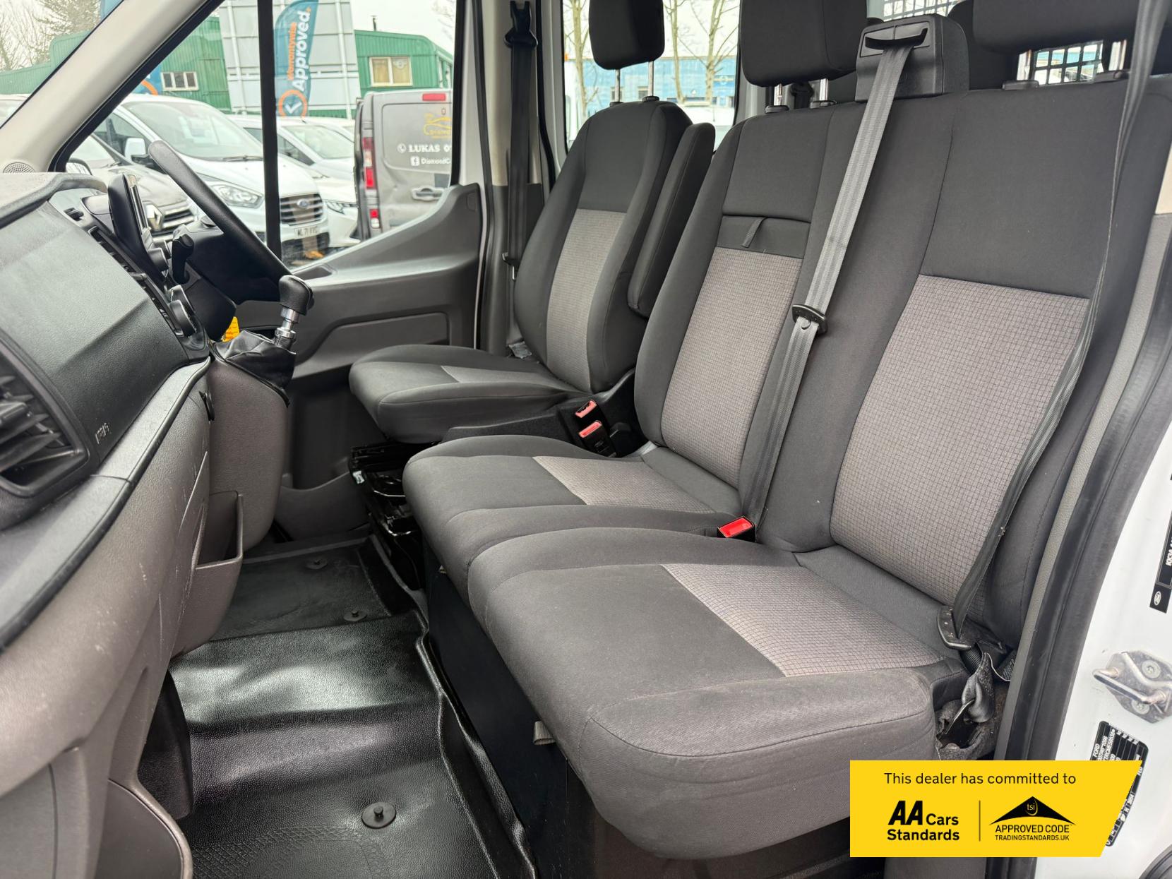 Ford Transit 2.0 350 EcoBlue Leader Tipper 2dr Diesel Manual RWD L3 Euro 6 (s/s) (1-Stop, Tool Pod) (130 ps)