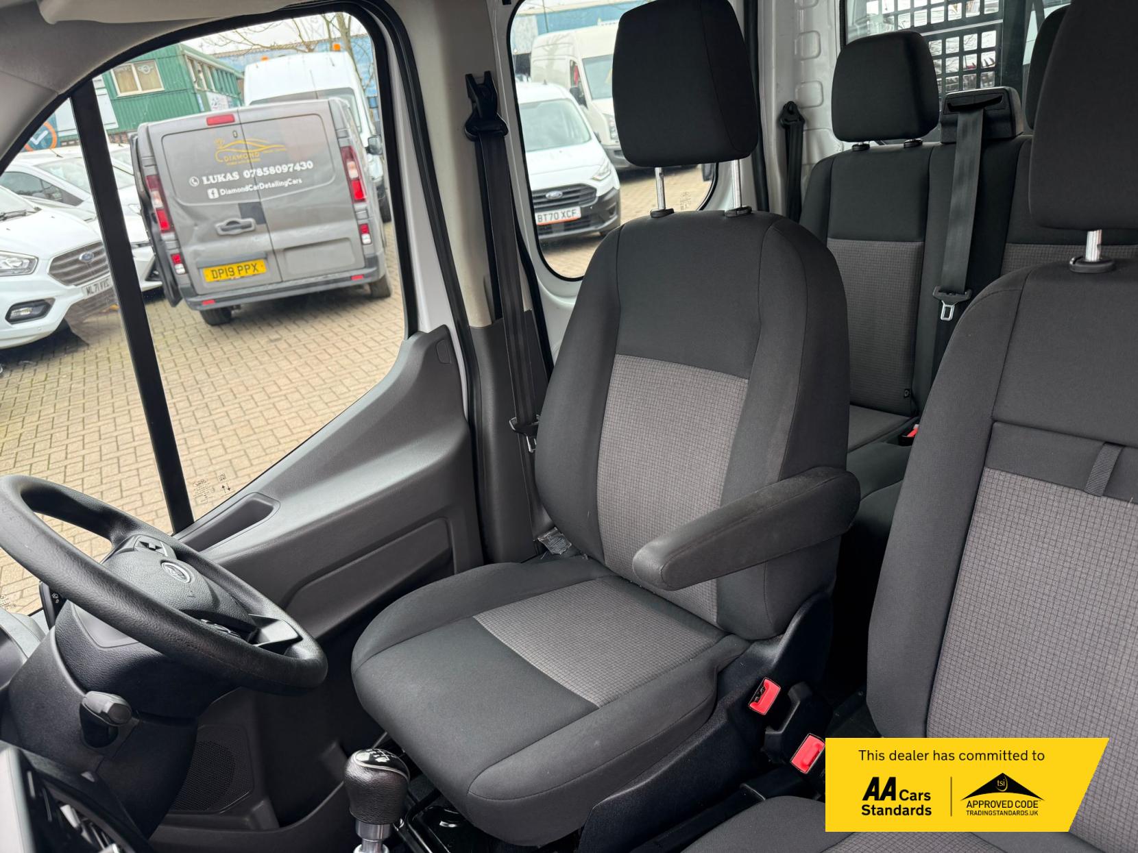 Ford Transit 2.0 350 EcoBlue Leader Tipper 2dr Diesel Manual RWD L3 Euro 6 (s/s) (1-Stop, Tool Pod) (130 ps)