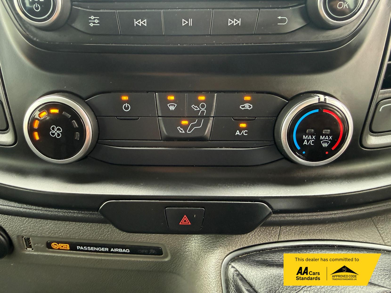 Ford Transit 2.0 350 EcoBlue Leader Tipper 2dr Diesel Manual RWD L3 Euro 6 (s/s) (1-Stop, Tool Pod) (130 ps)