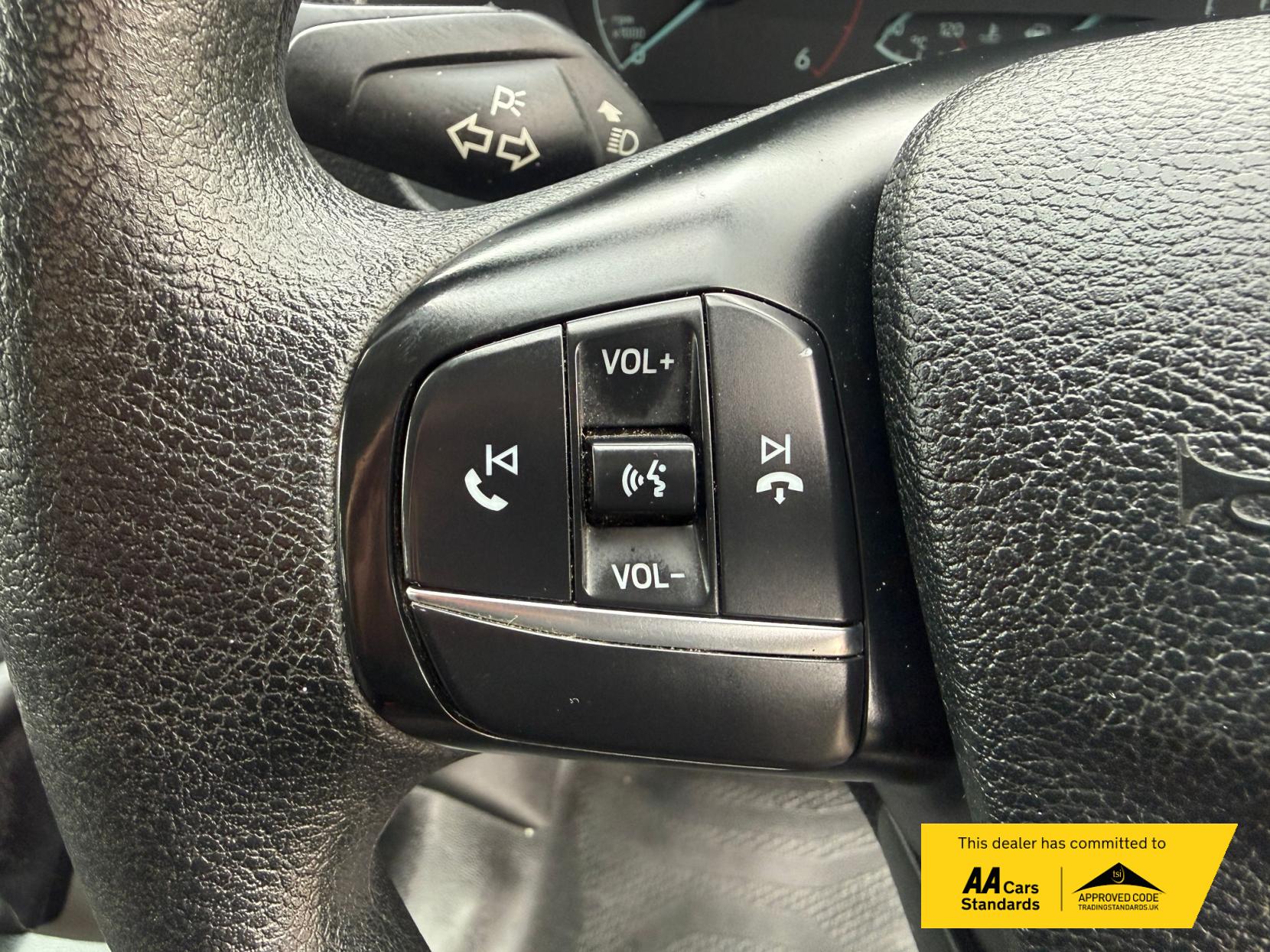 Ford Transit 2.0 350 EcoBlue Leader Tipper 2dr Diesel Manual RWD L3 Euro 6 (s/s) (1-Stop, Tool Pod) (130 ps)