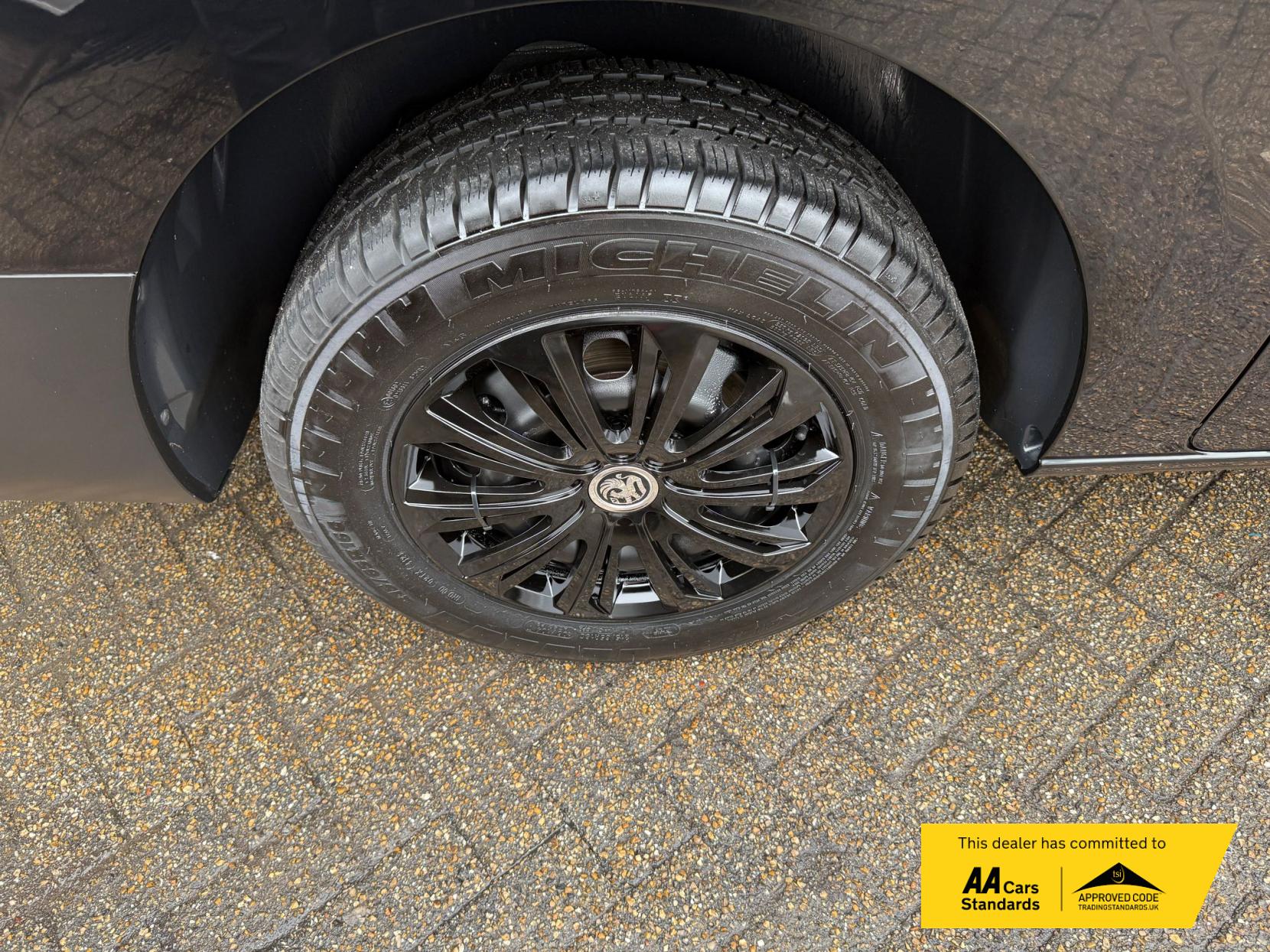 Vauxhall Vivaro 2.0 Turbo D 3100 Prime Crew Van Double Cab 6dr Diesel Manual L2 H1 Euro 6 (145 ps)