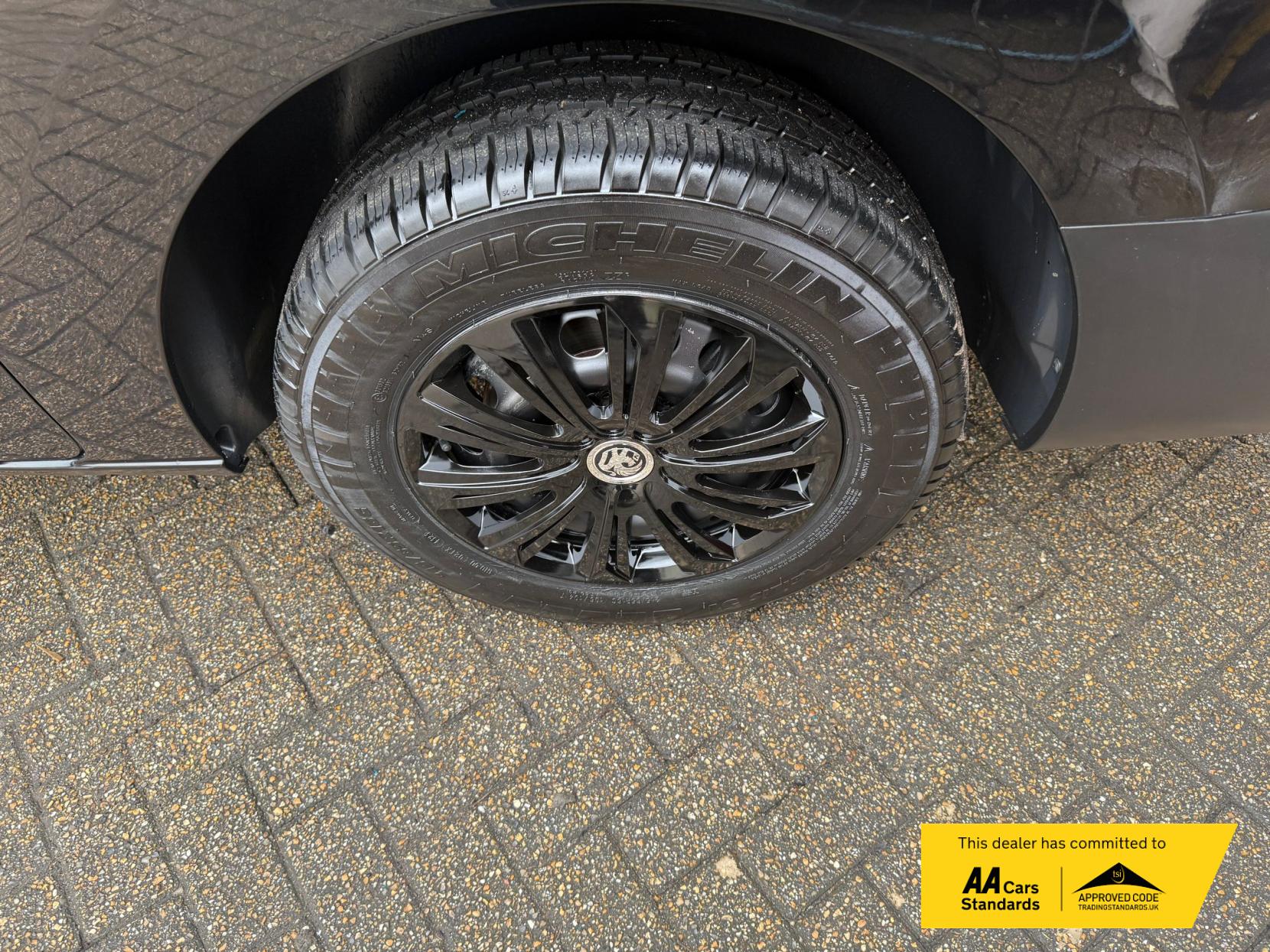 Vauxhall Vivaro 2.0 Turbo D 3100 Prime Crew Van Double Cab 6dr Diesel Manual L2 H1 Euro 6 (145 ps)