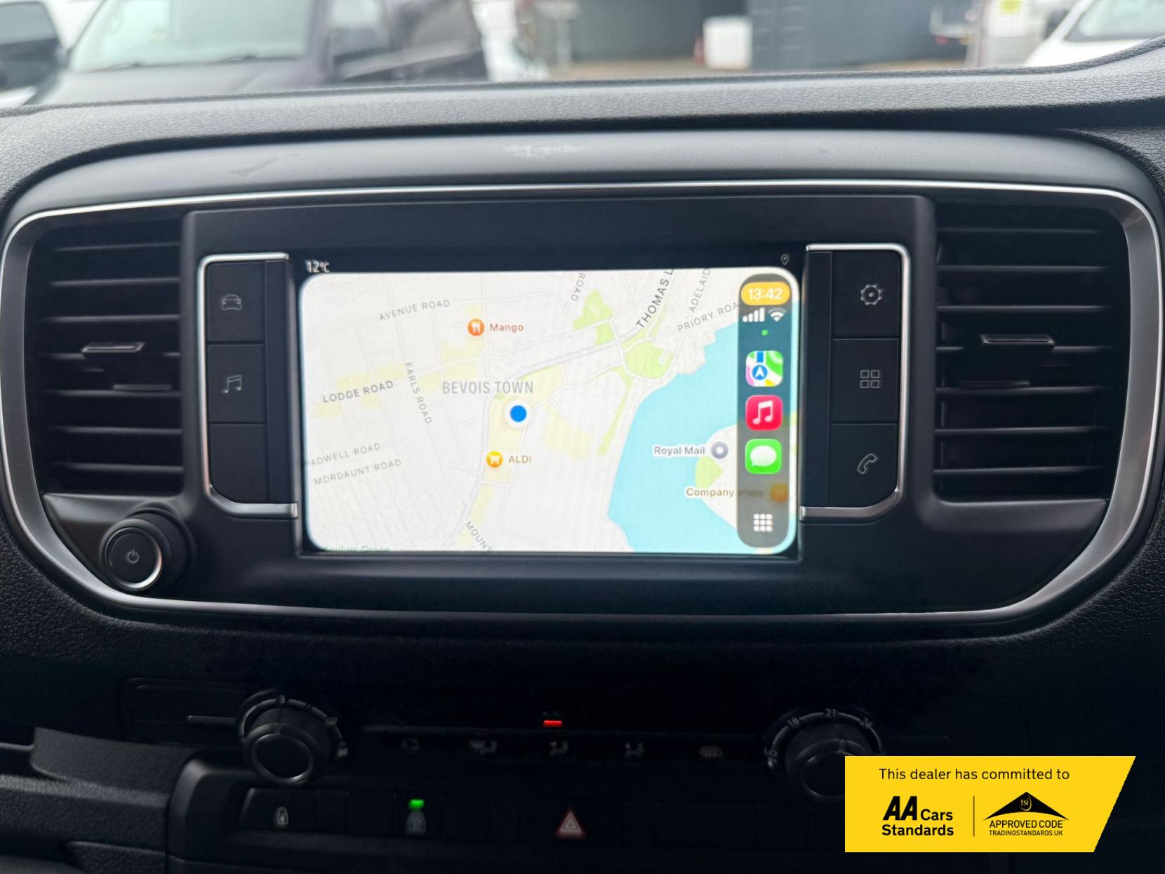 Vauxhall Vivaro 2.0 Turbo D 3100 Prime Crew Van Double Cab 6dr Diesel Manual L2 H1 Euro 6 (145 ps)