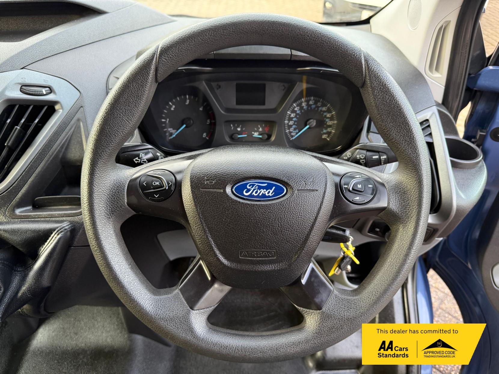 Ford Transit Custom 2.2 TDCi 290 Panel Van 5dr Diesel Manual L1 H1 (186 g/km, 98 bhp)