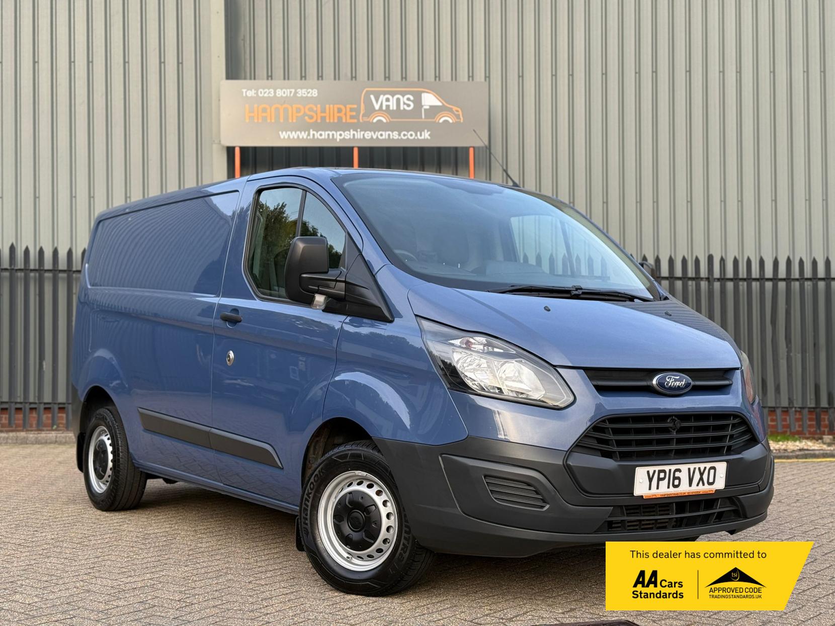 Ford Transit Custom 2.2 TDCi 290 Panel Van 5dr Diesel Manual L1 H1 (186 g/km, 98 bhp)