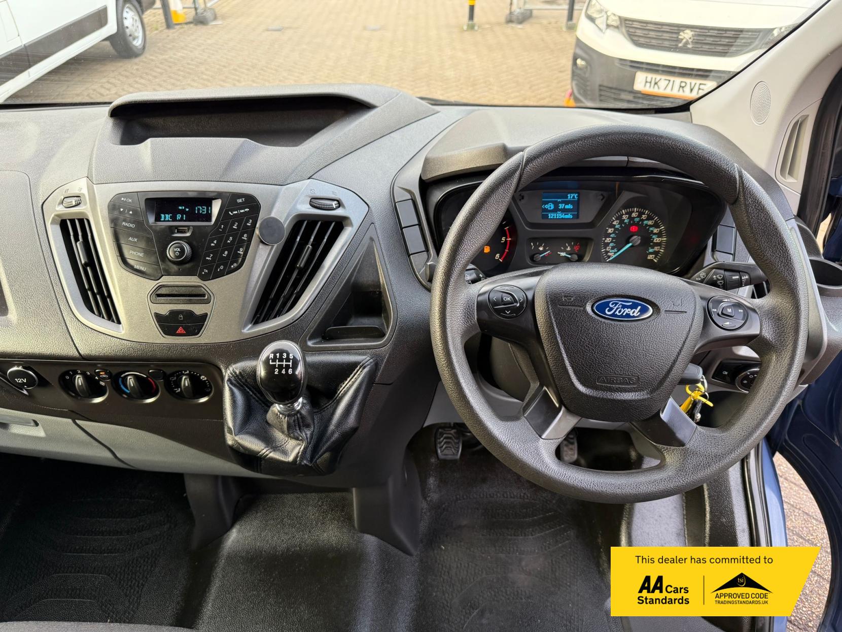 Ford Transit Custom 2.2 TDCi 290 Panel Van 5dr Diesel Manual L1 H1 (186 g/km, 98 bhp)