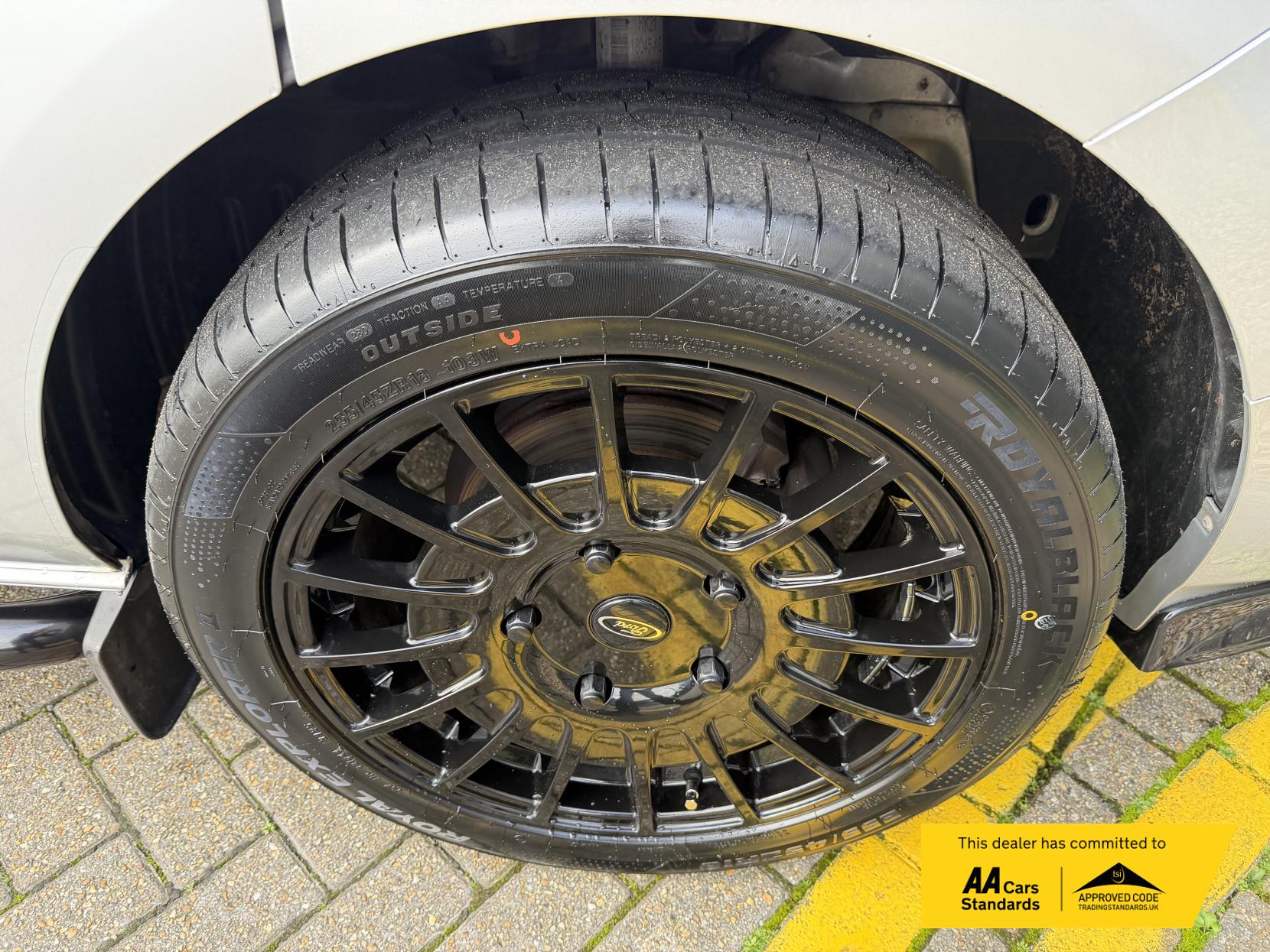 Ford Transit Custom 2.0 Limited Panel Van (2017 - 2023)