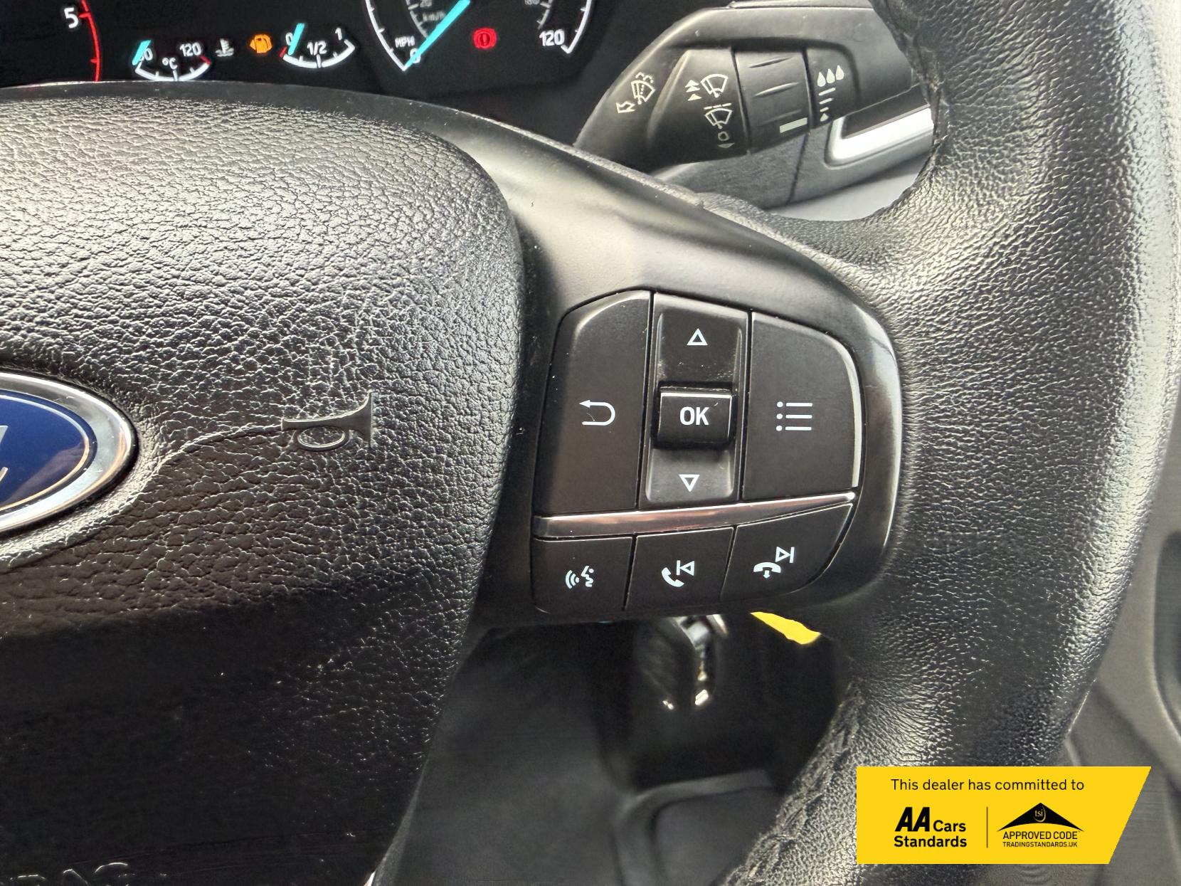 Ford Transit Custom 2.0 Limited Panel Van (2017 - 2023)