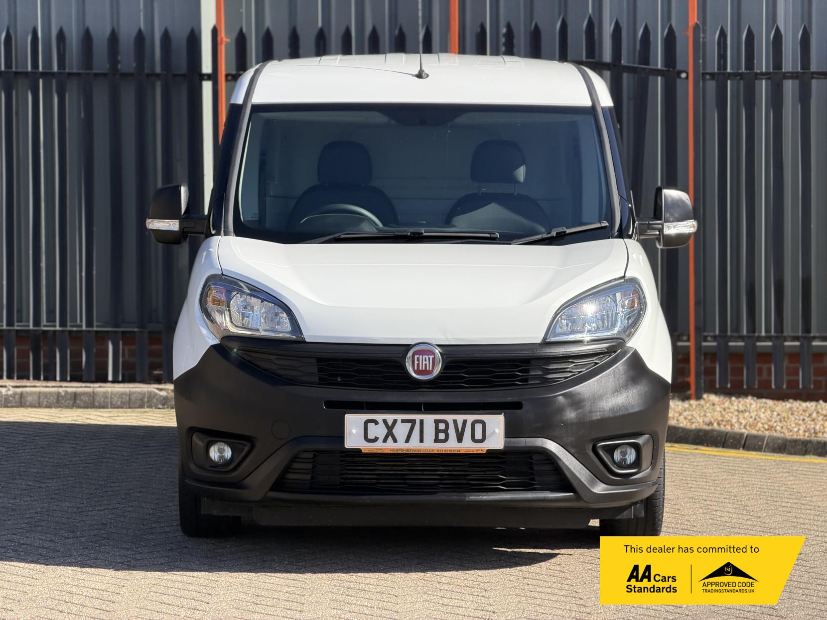 Fiat Doblo 1.6 MultiJetII Maxi Tecnico Panel Van 6dr Diesel Manual L2 H1 Euro 6 (s/s) (105 bhp)