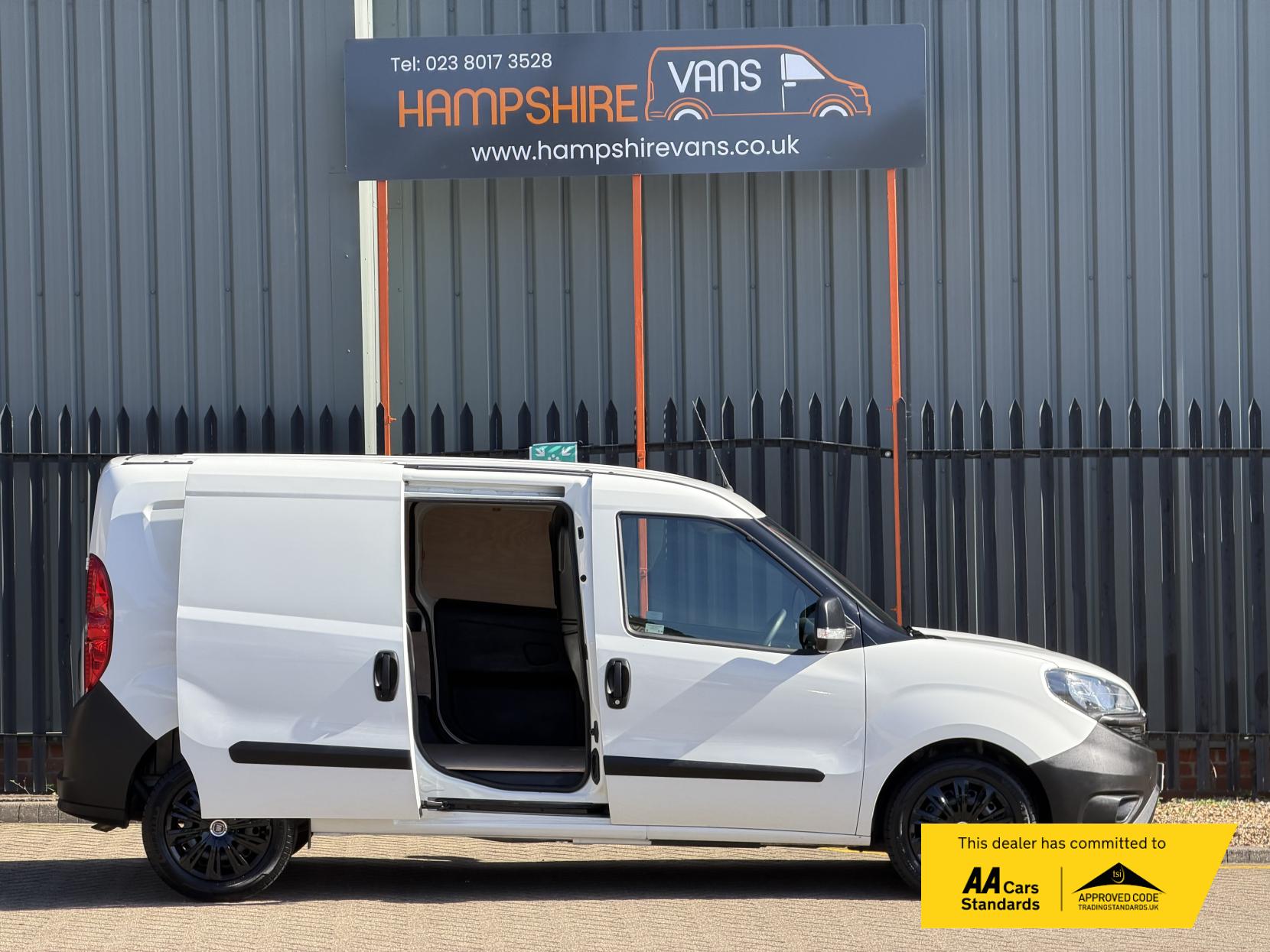 Fiat Doblo 1.6 MultiJetII Maxi Tecnico Panel Van 6dr Diesel Manual L2 H1 Euro 6 (s/s) (105 bhp)
