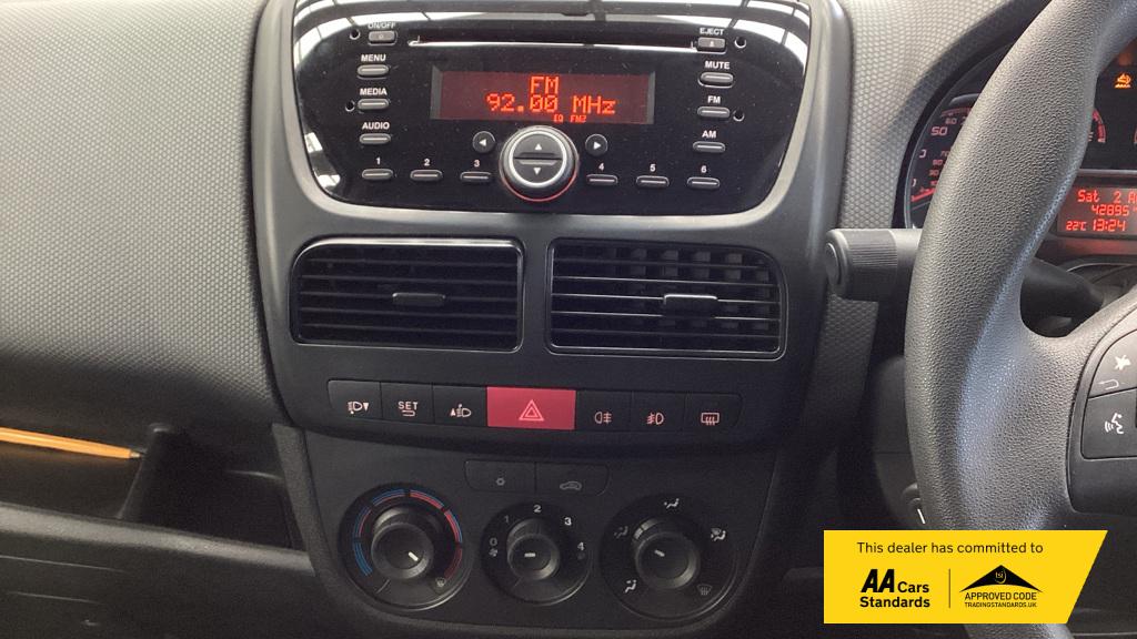 Fiat Doblo 1.6 MultiJetII Maxi Tecnico Panel Van 6dr Diesel Manual L2 H1 Euro 6 (s/s) (105 bhp)