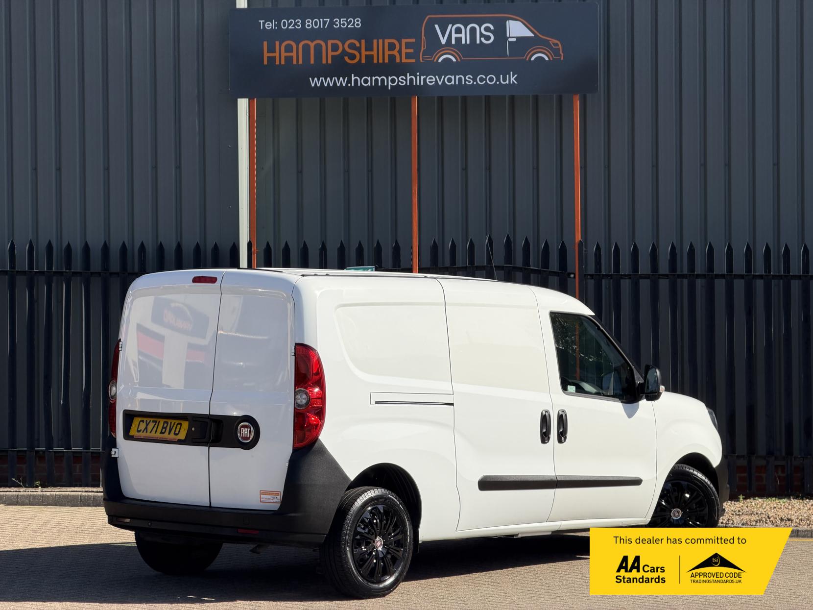 Fiat Doblo 1.6 MultiJetII Maxi Tecnico Panel Van 6dr Diesel Manual L2 H1 Euro 6 (s/s) (105 bhp)